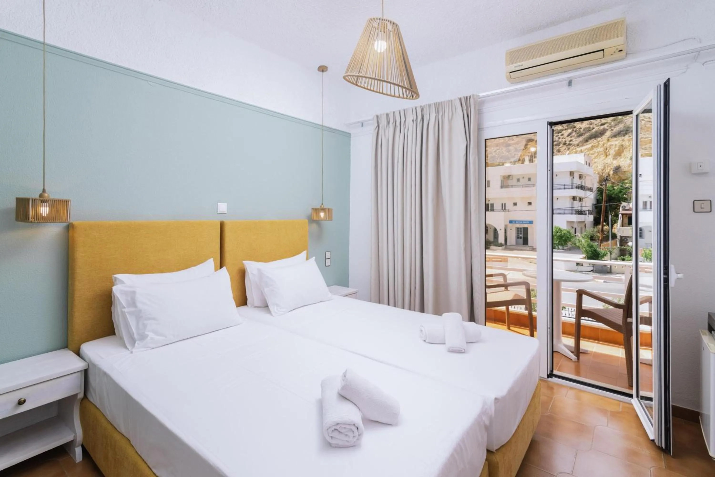 Photo of the whole room, Bed in Elea Terra Hotel