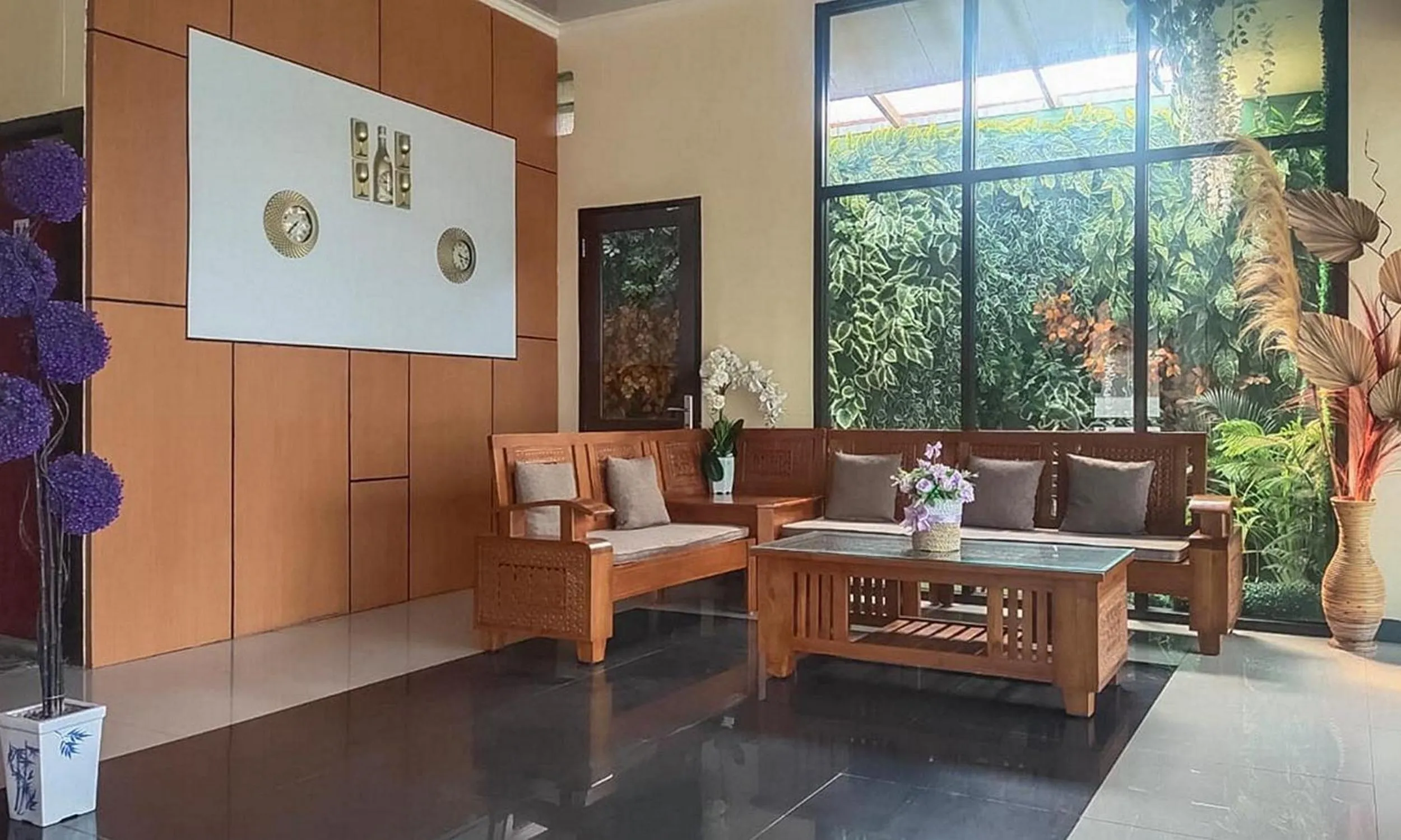 RedDoorz @ Merauke City Center