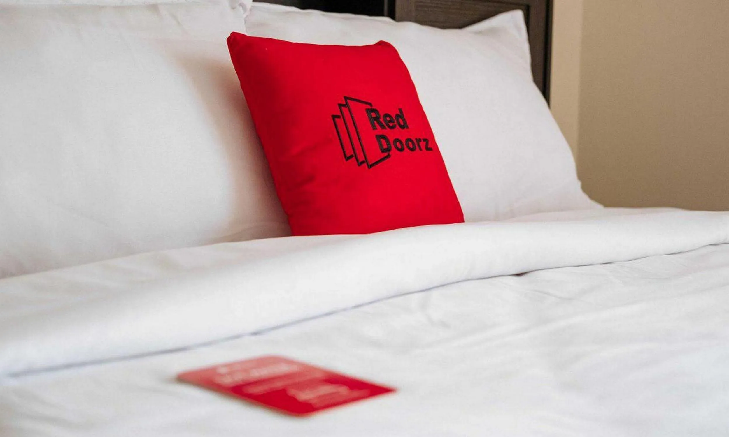 Bed in RedDoorz @ Merauke City Center
