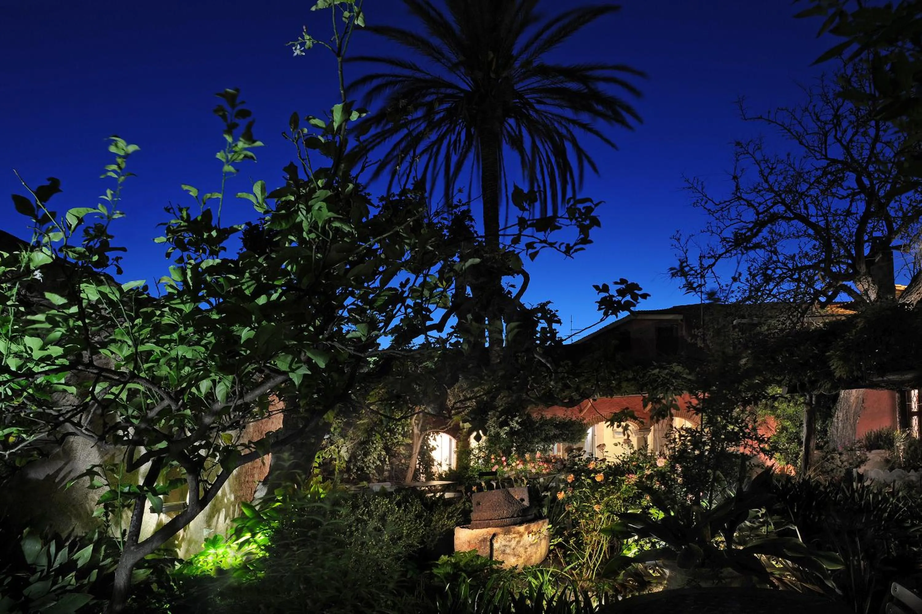 Night in Hotel Lucrezia