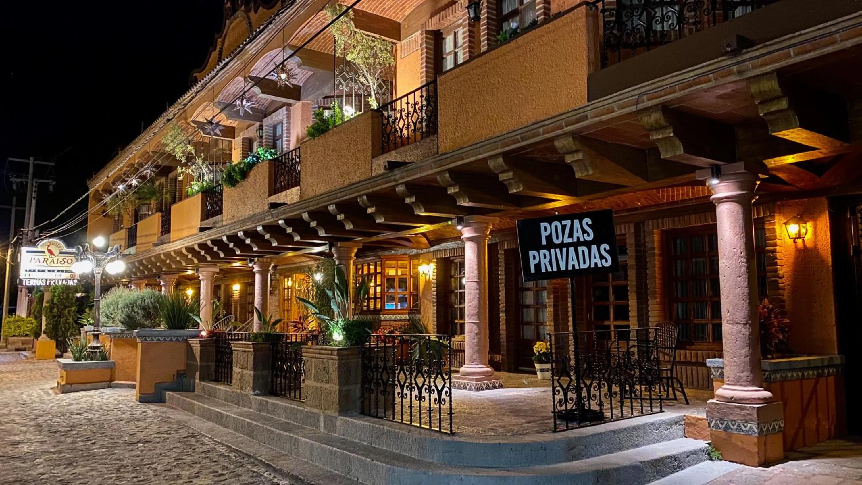Suites Paraiso Tequis