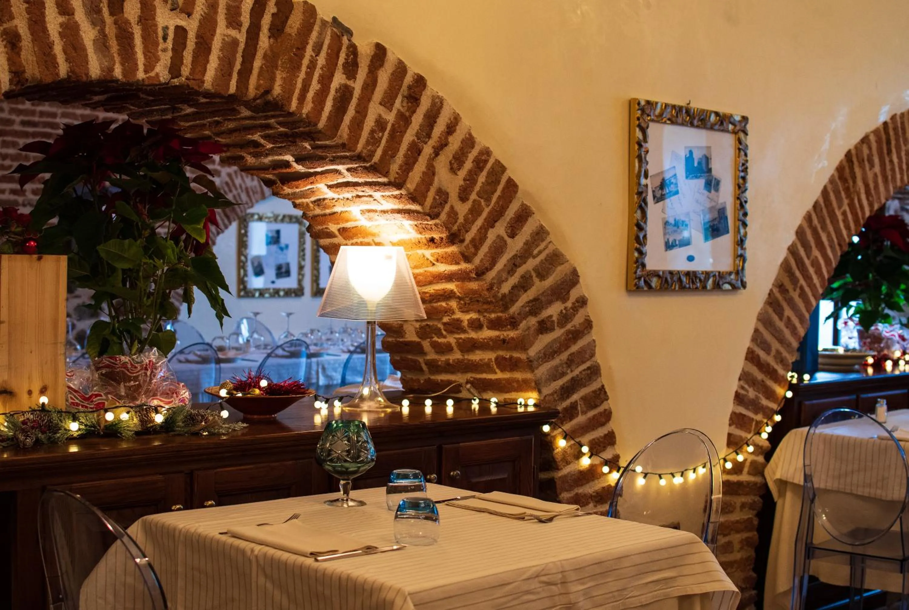 Restaurant/places to eat in Mariano IV Palace Hotel