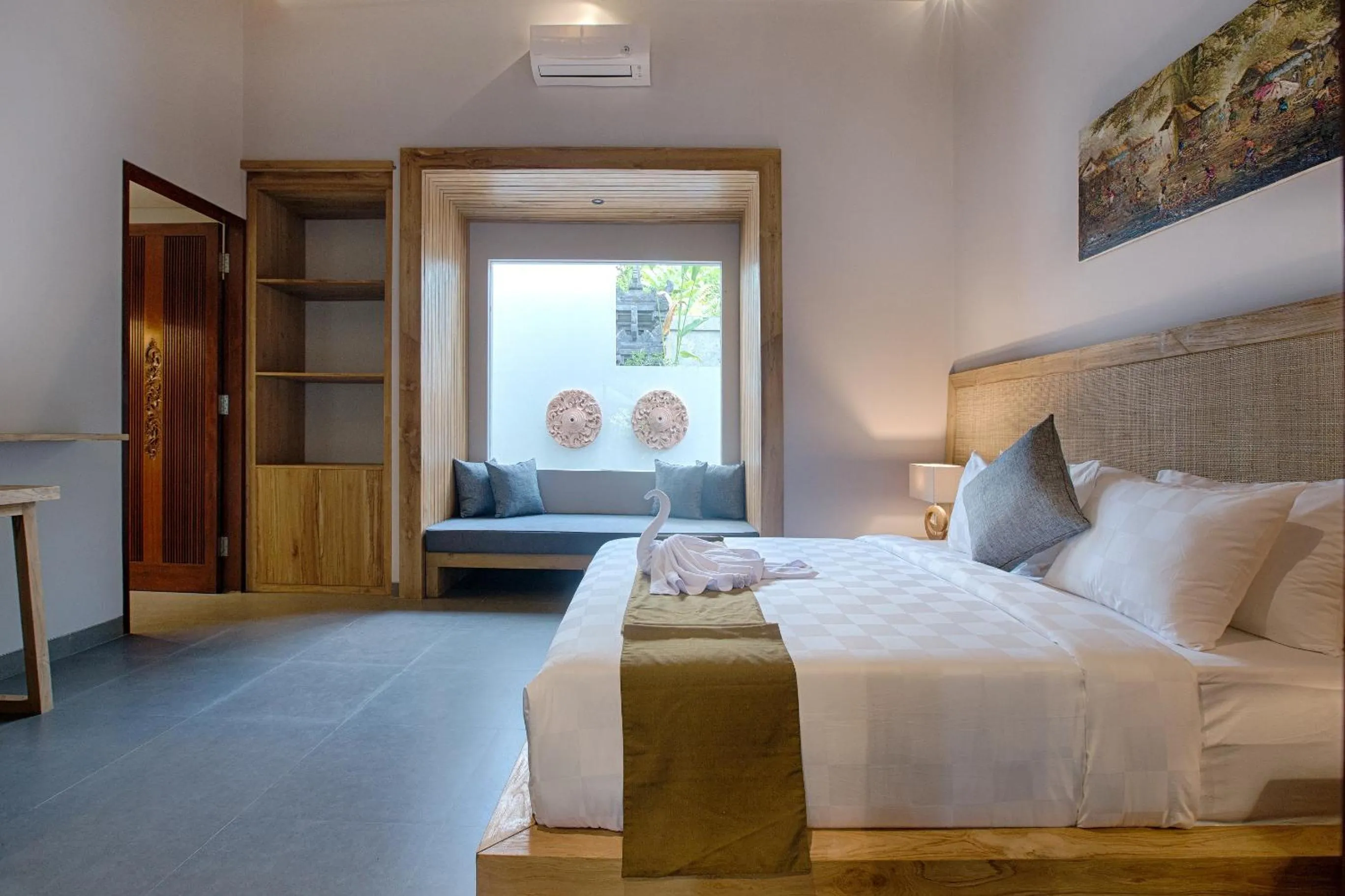 Bed in The Kanjeng Elitya Villa Ubud