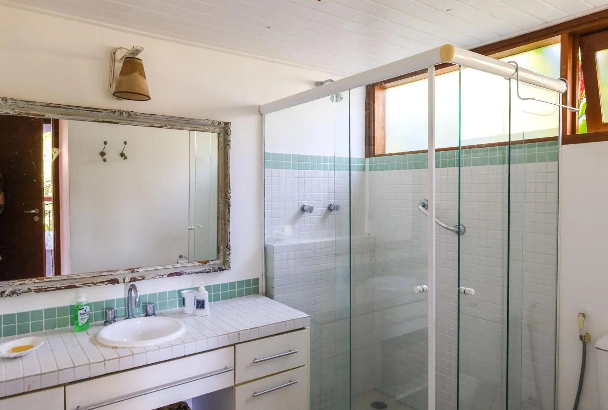 Toilet in Casa em condomínio com lazer próximo à praia