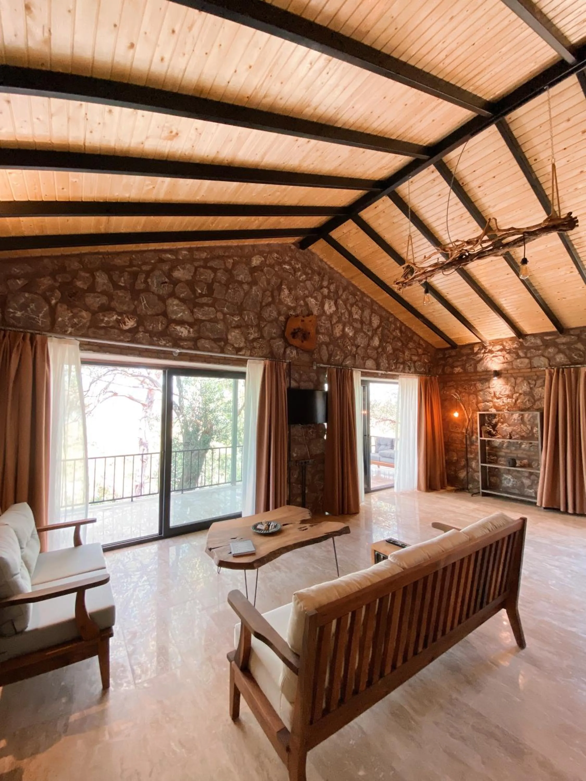 Seating area in Çandır Resort Restaurant