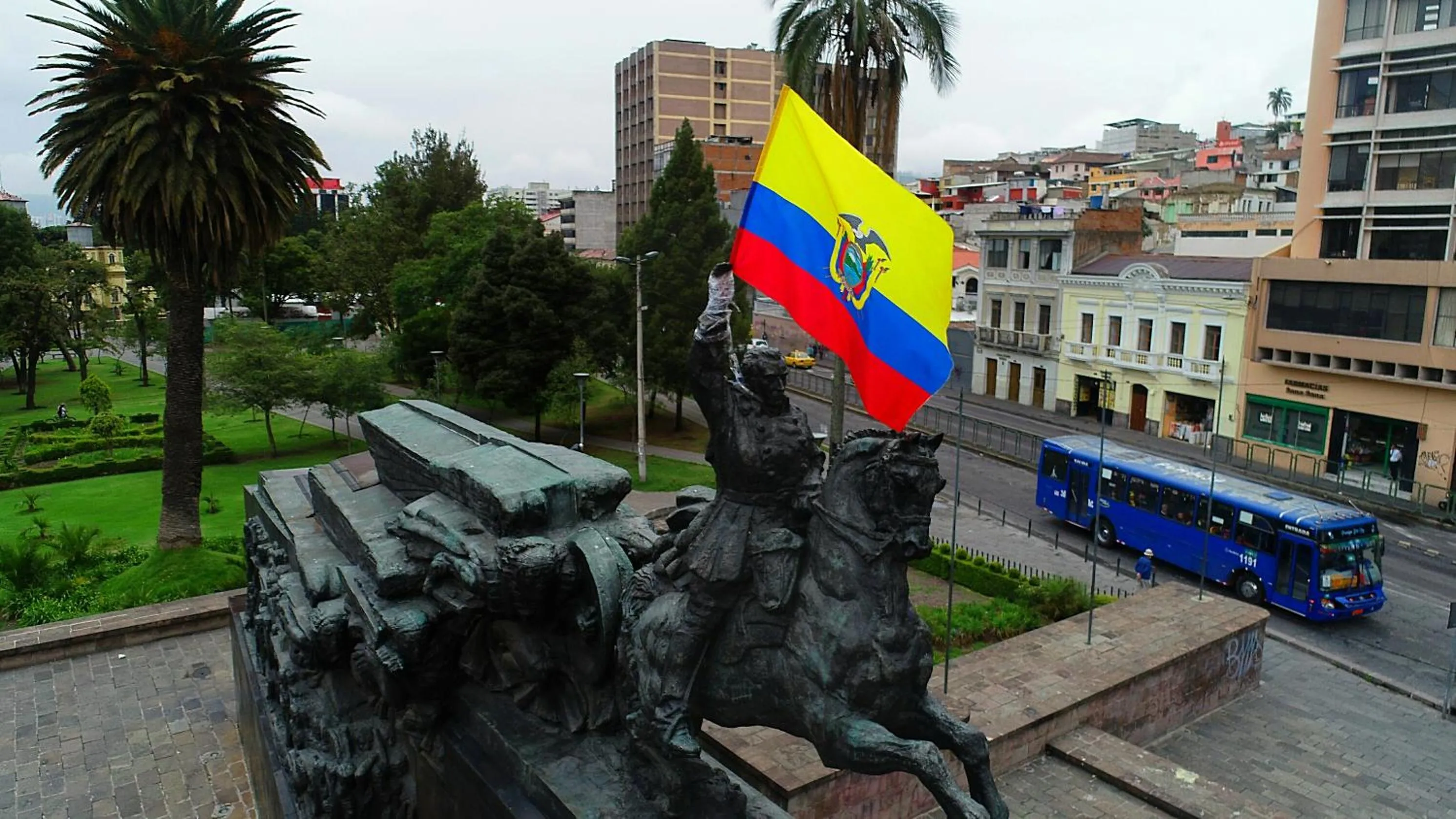 Day in Olympus Plaza