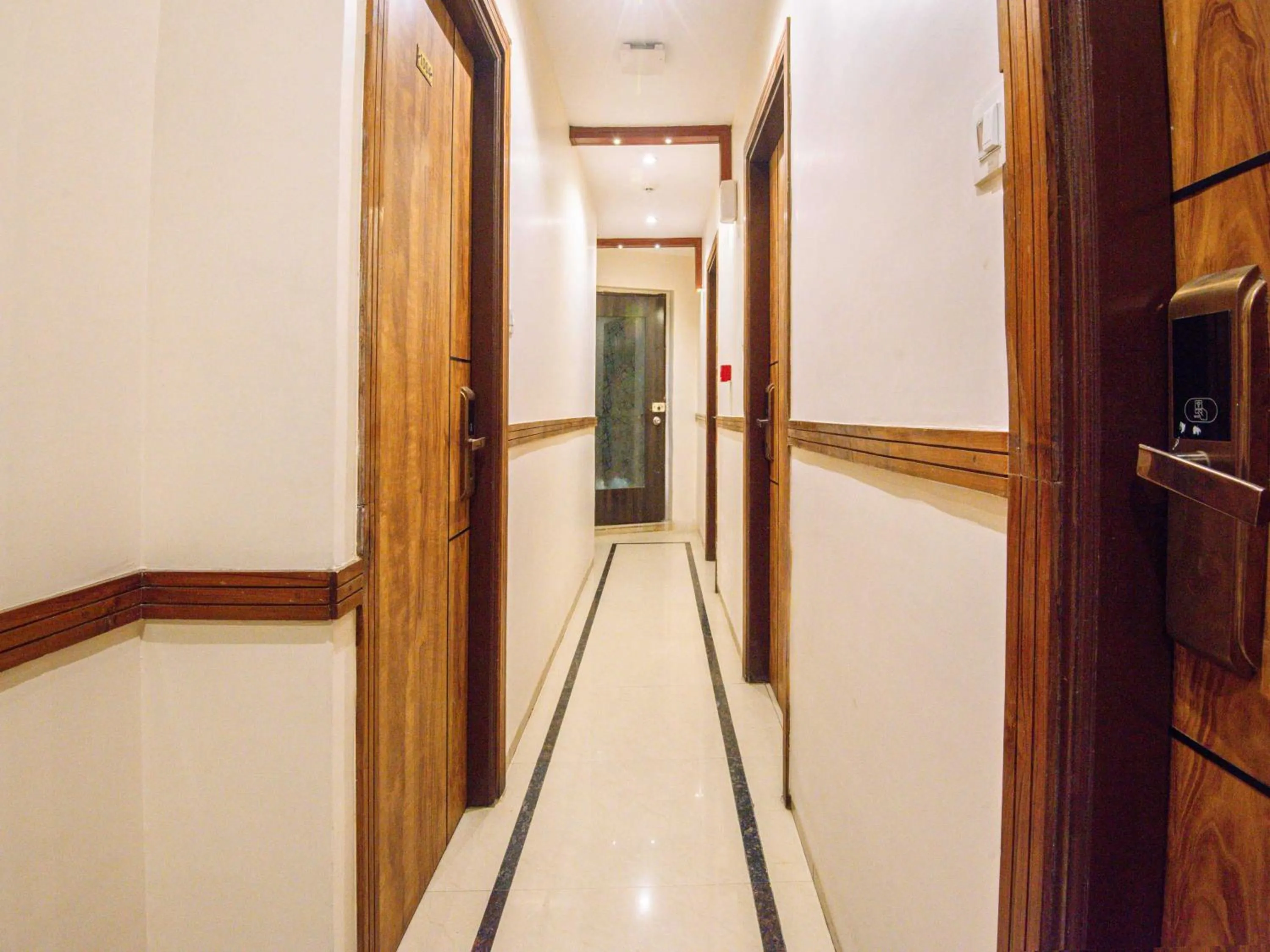 Lobby or reception in Treebo Amber Imperial