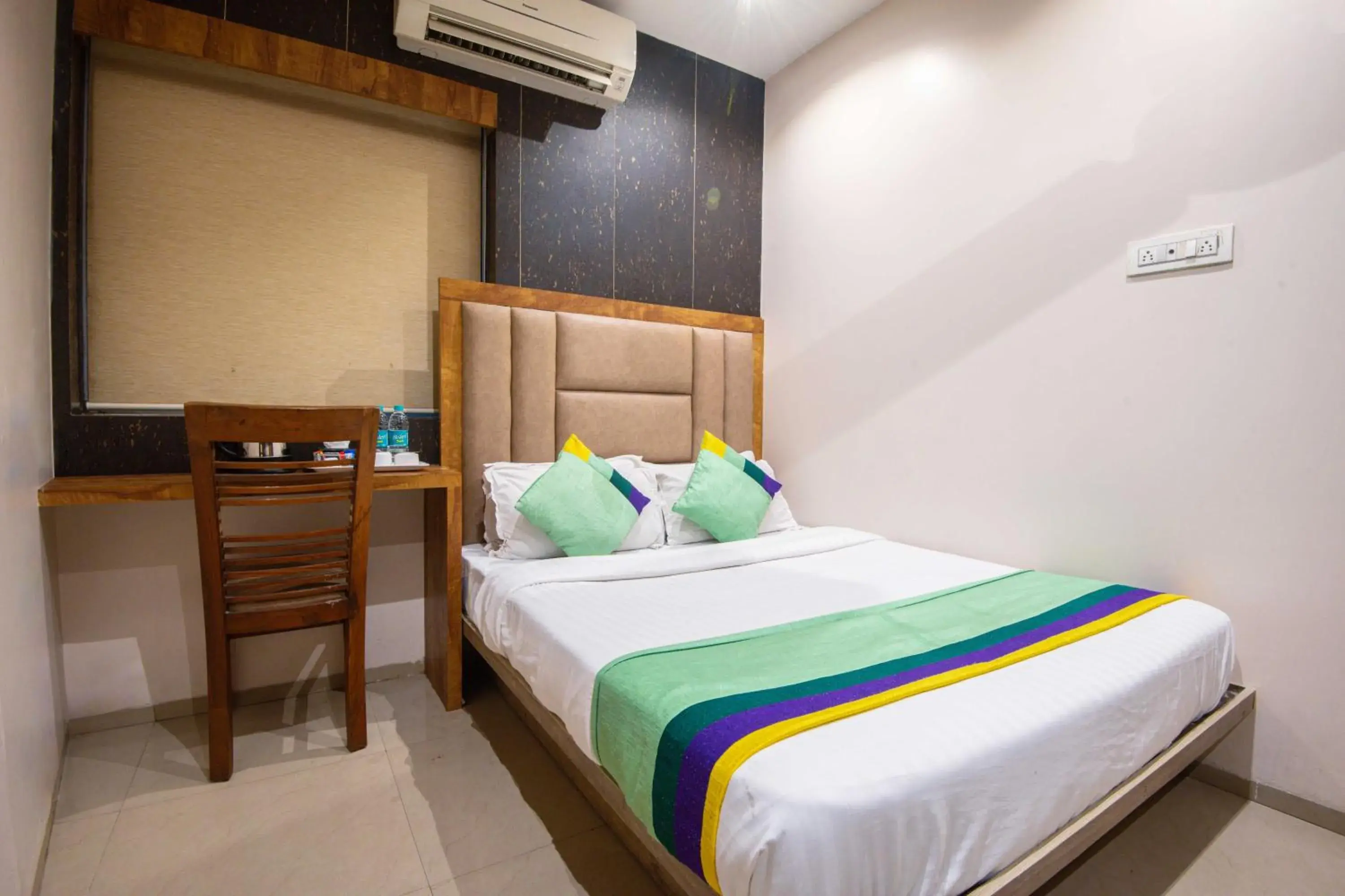 Standard Double Room - single occupancy in Treebo Amber Imperial Standard Double Room - single occupancy in Treebo Amber Imperial