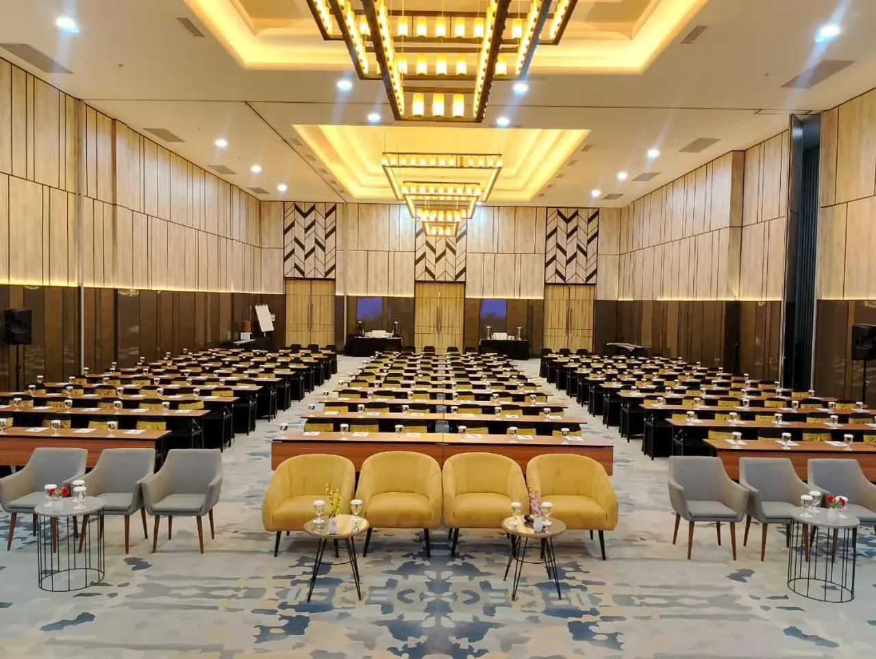Banquet/Function facilities in Trio Azana Style Kebumen