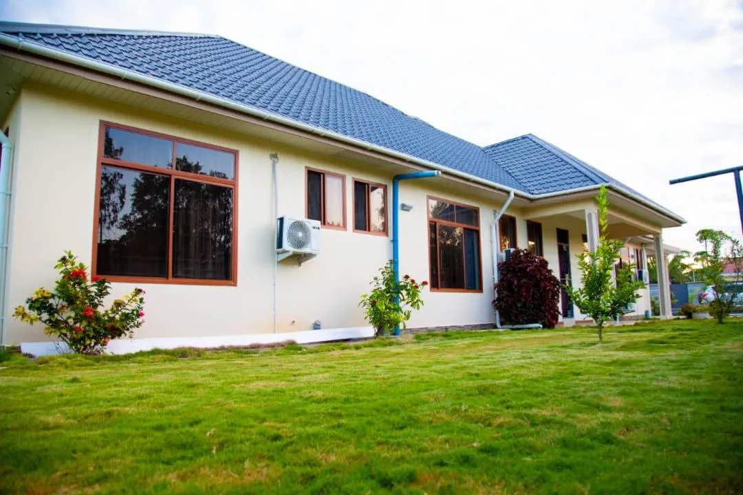 Property building in Joleen Safari Park