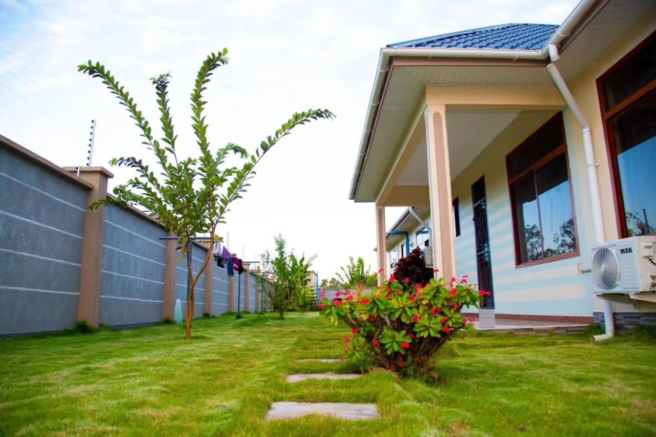 Property building in Joleen Safari Park