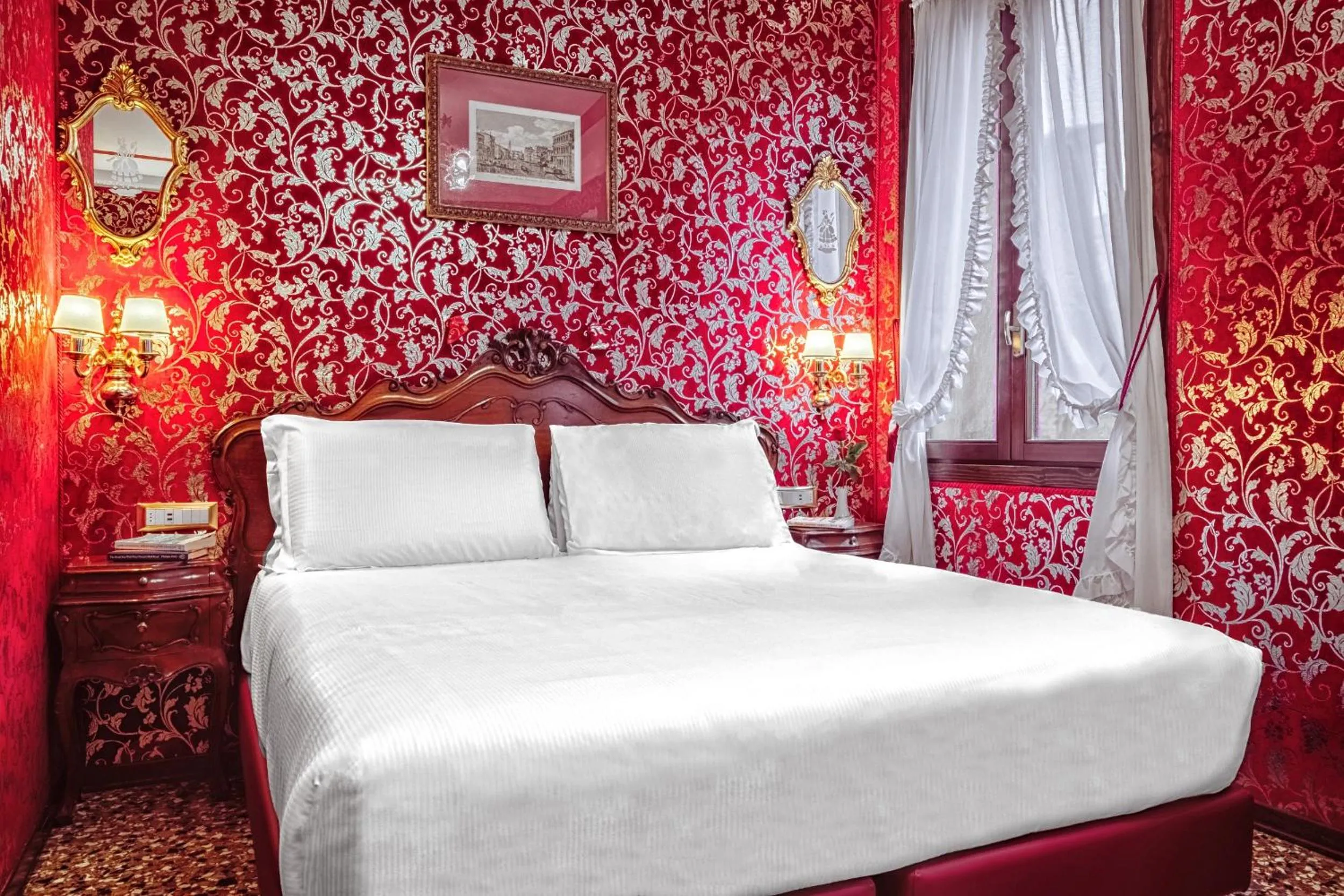 Bed in Antica Locanda Sturion Residenza d'Epoca