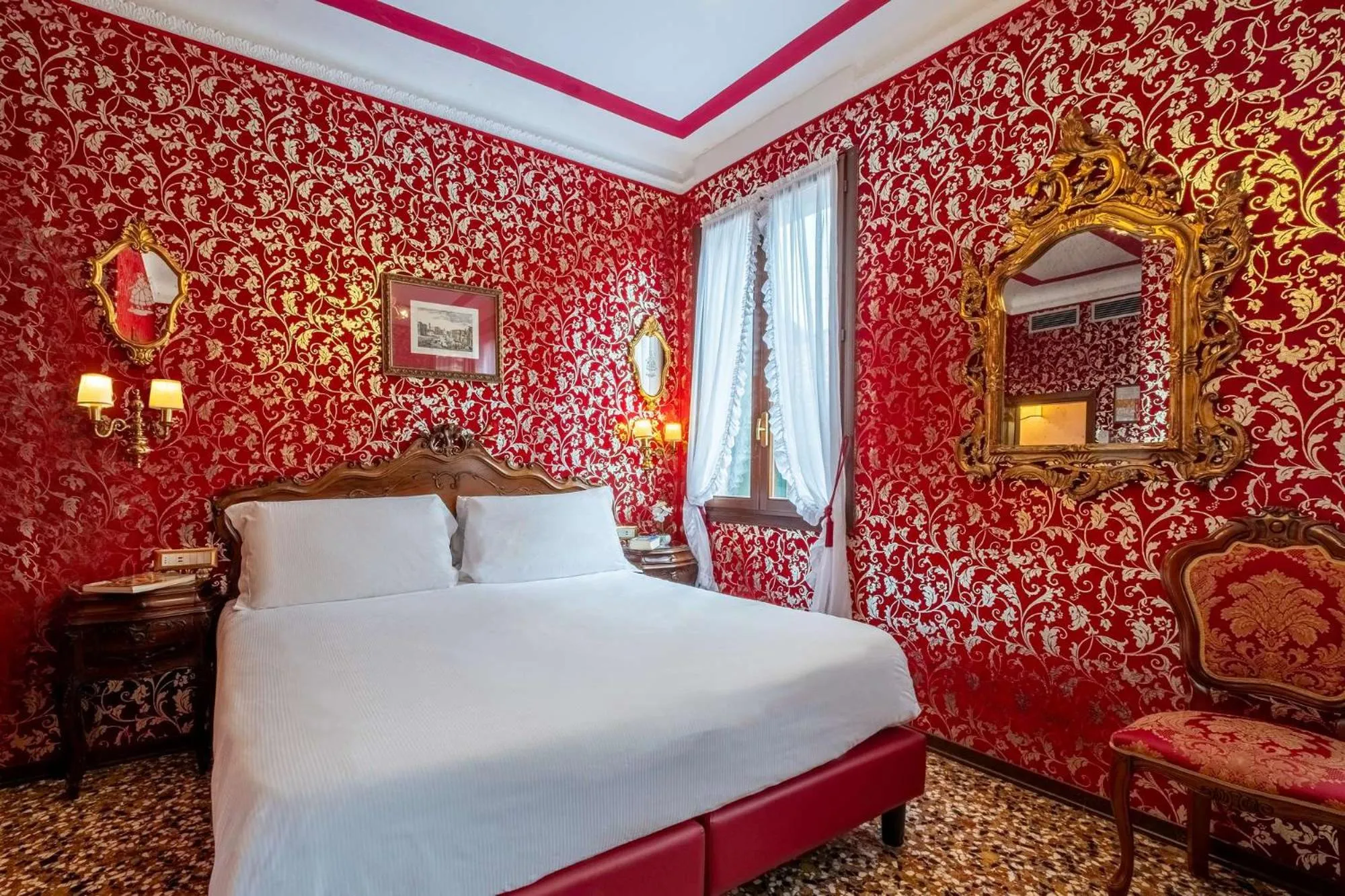 Bedroom, Bed in Antica Locanda Sturion Residenza d'Epoca