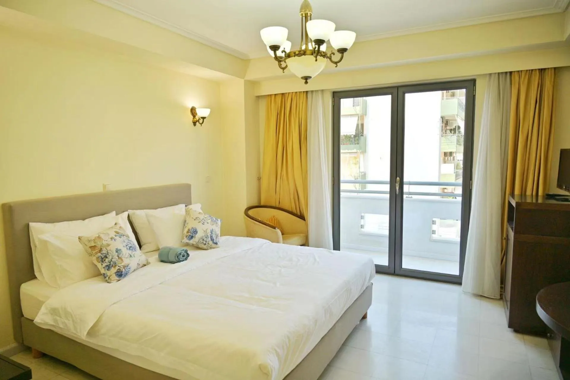 Photo of the whole room in New Times Home & Hotels Near Metro Station Athens Center