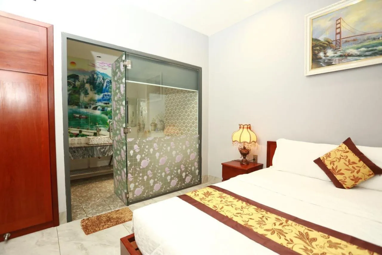 Bed in THANH TAI HOTEL 2