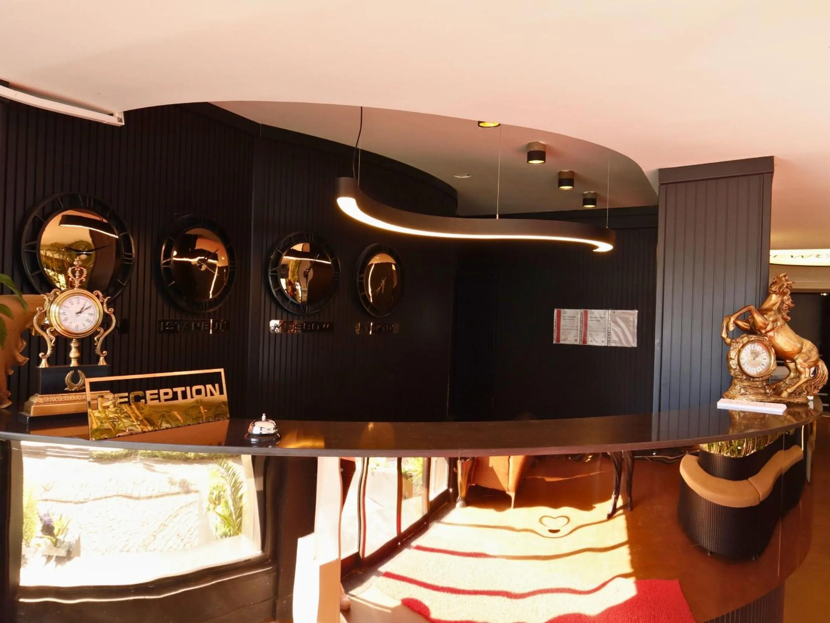 Lobby or reception in NEW HOTEL SAMSUN