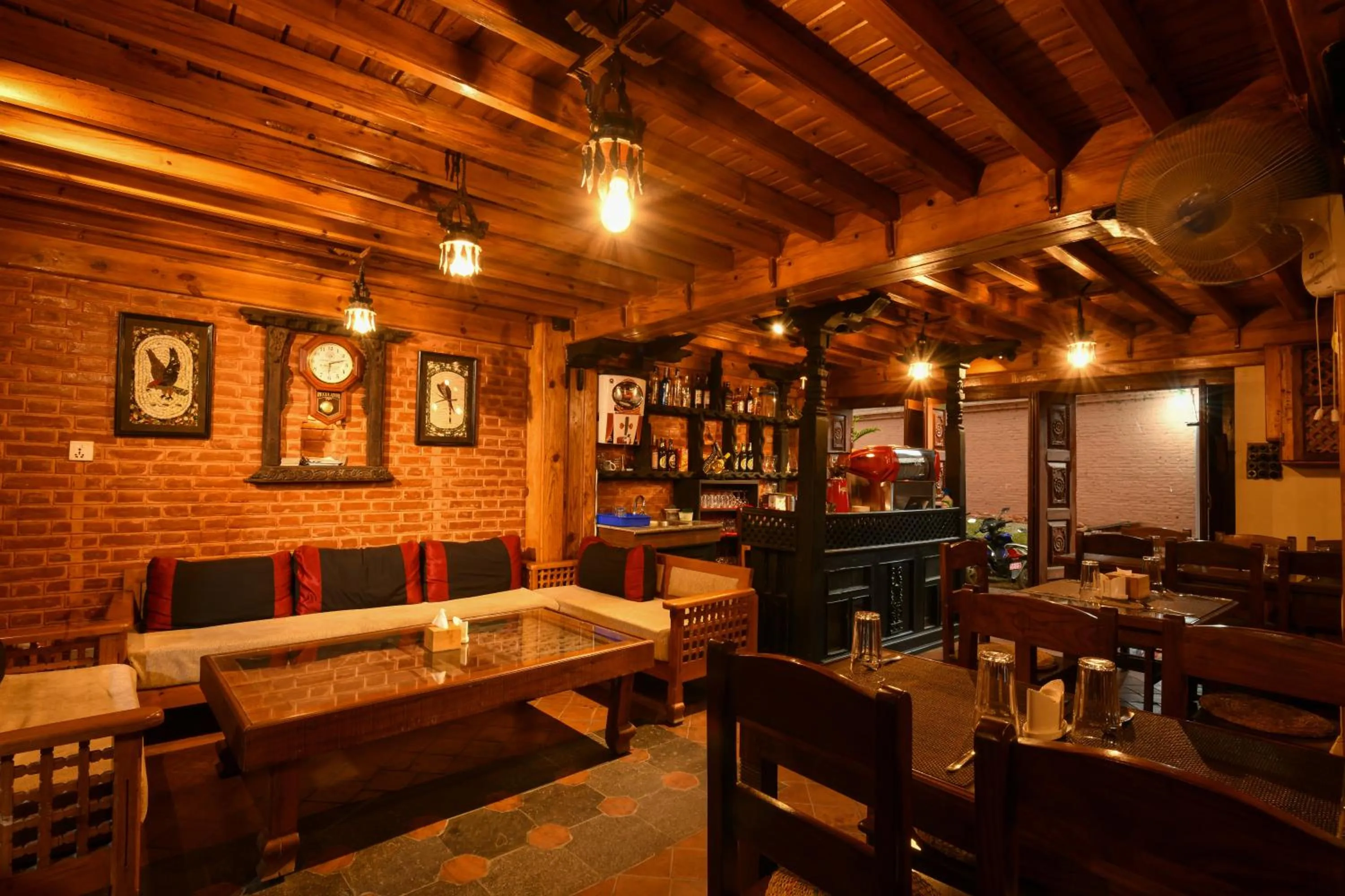 Indrayani Boutique Hotel & Cafe