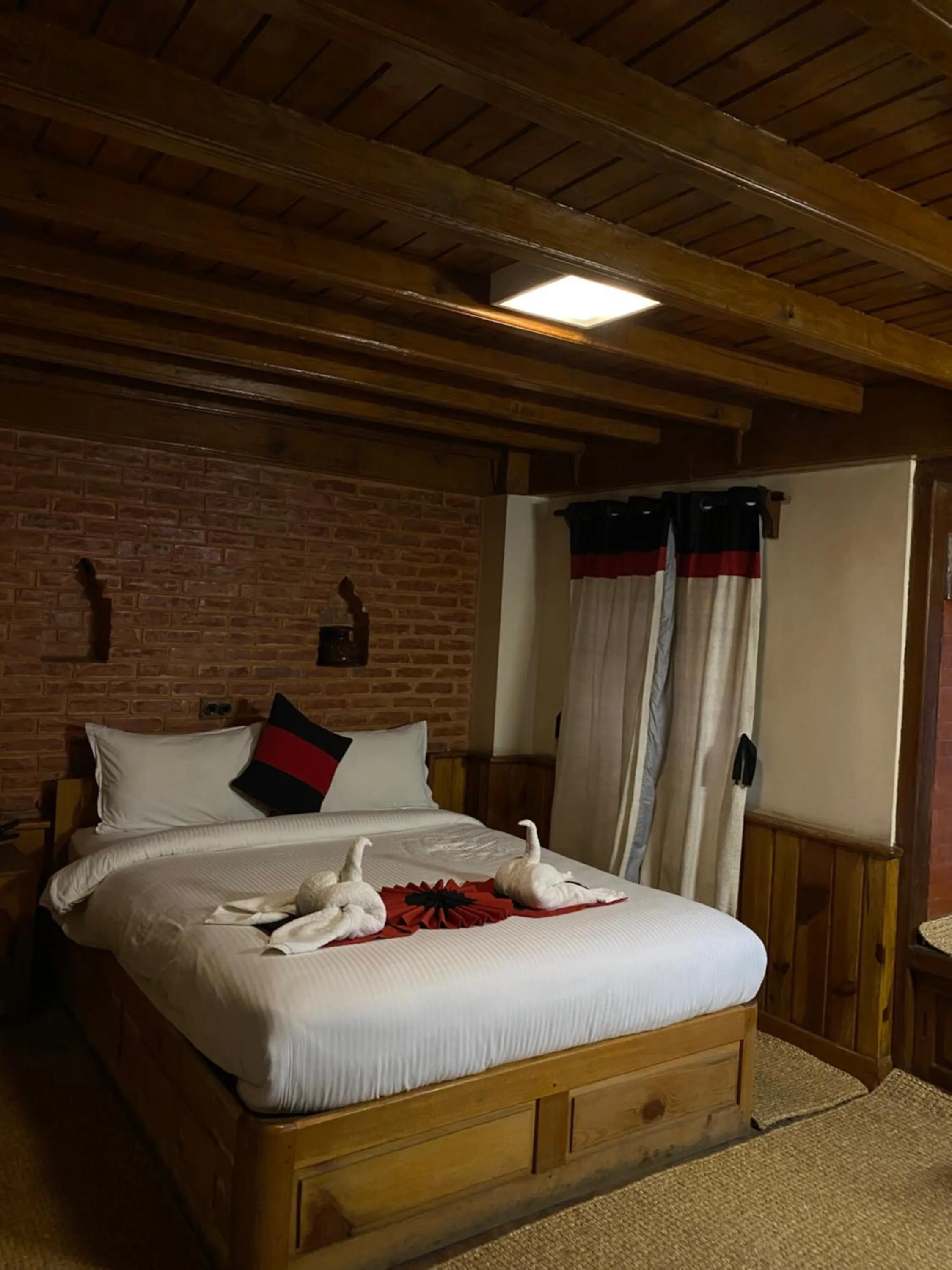 Bed in Indrayani Boutique Hotel & Cafe