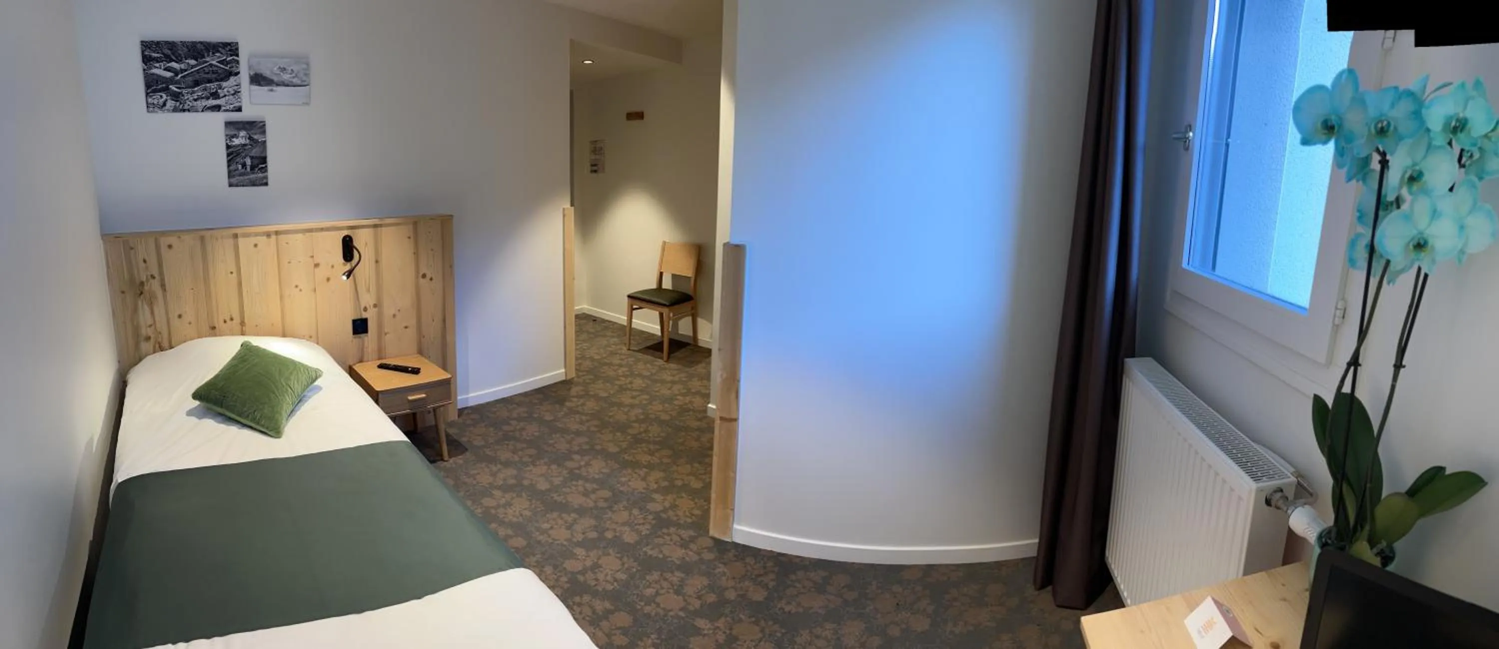 Bed in Village de vacances Fleurs et Neige