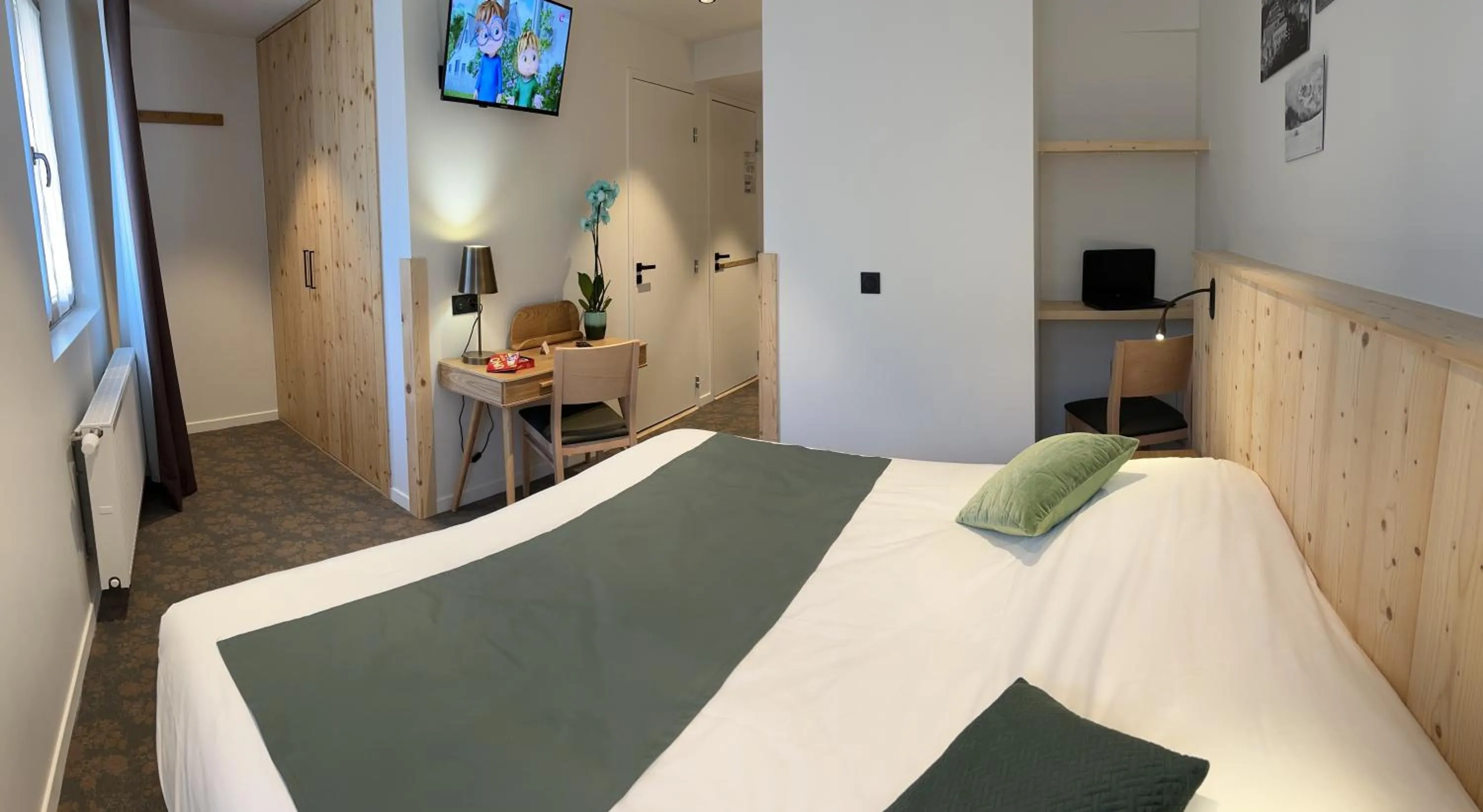 Bed in Village de vacances Fleurs et Neige