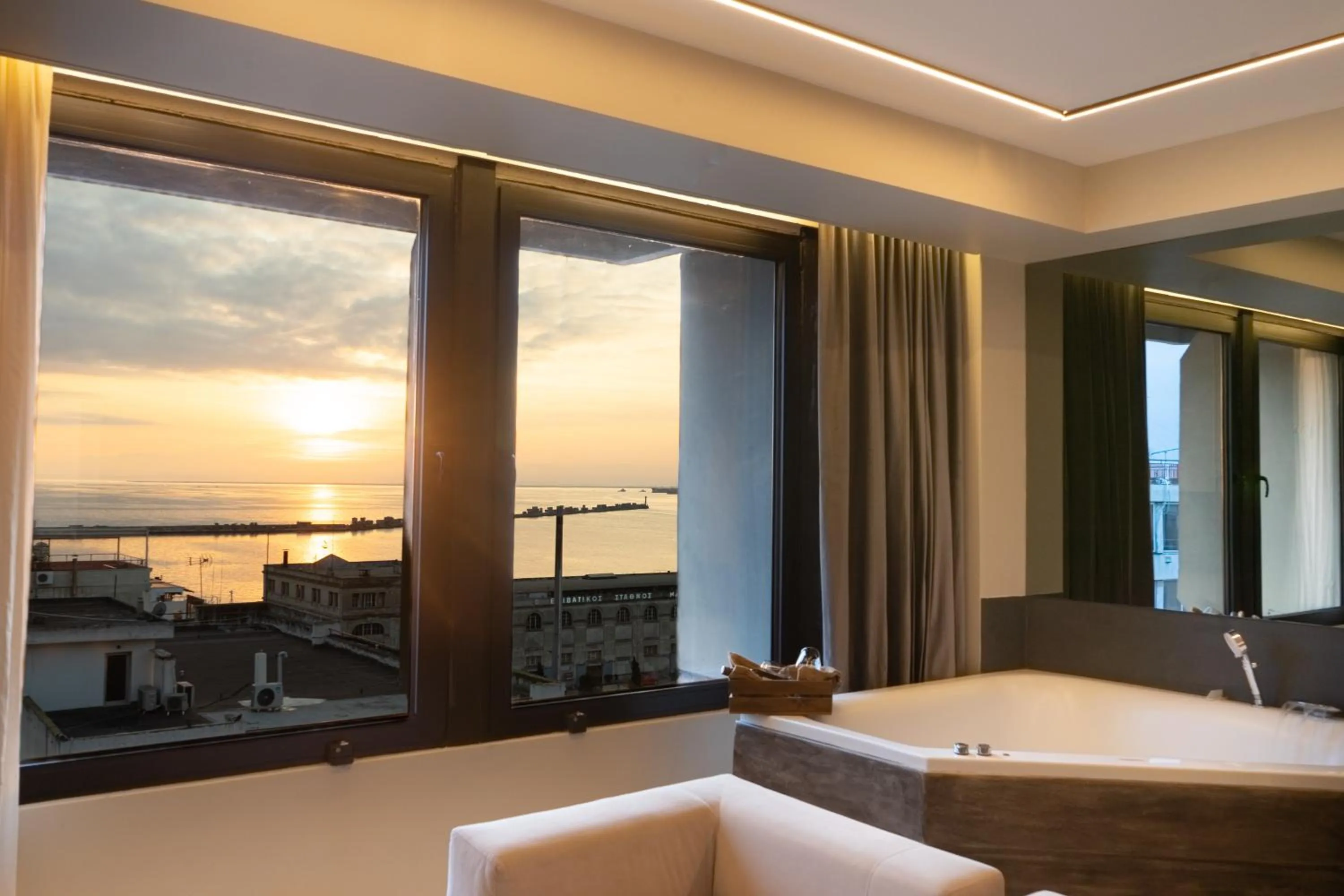 Sea view in Sea & the City