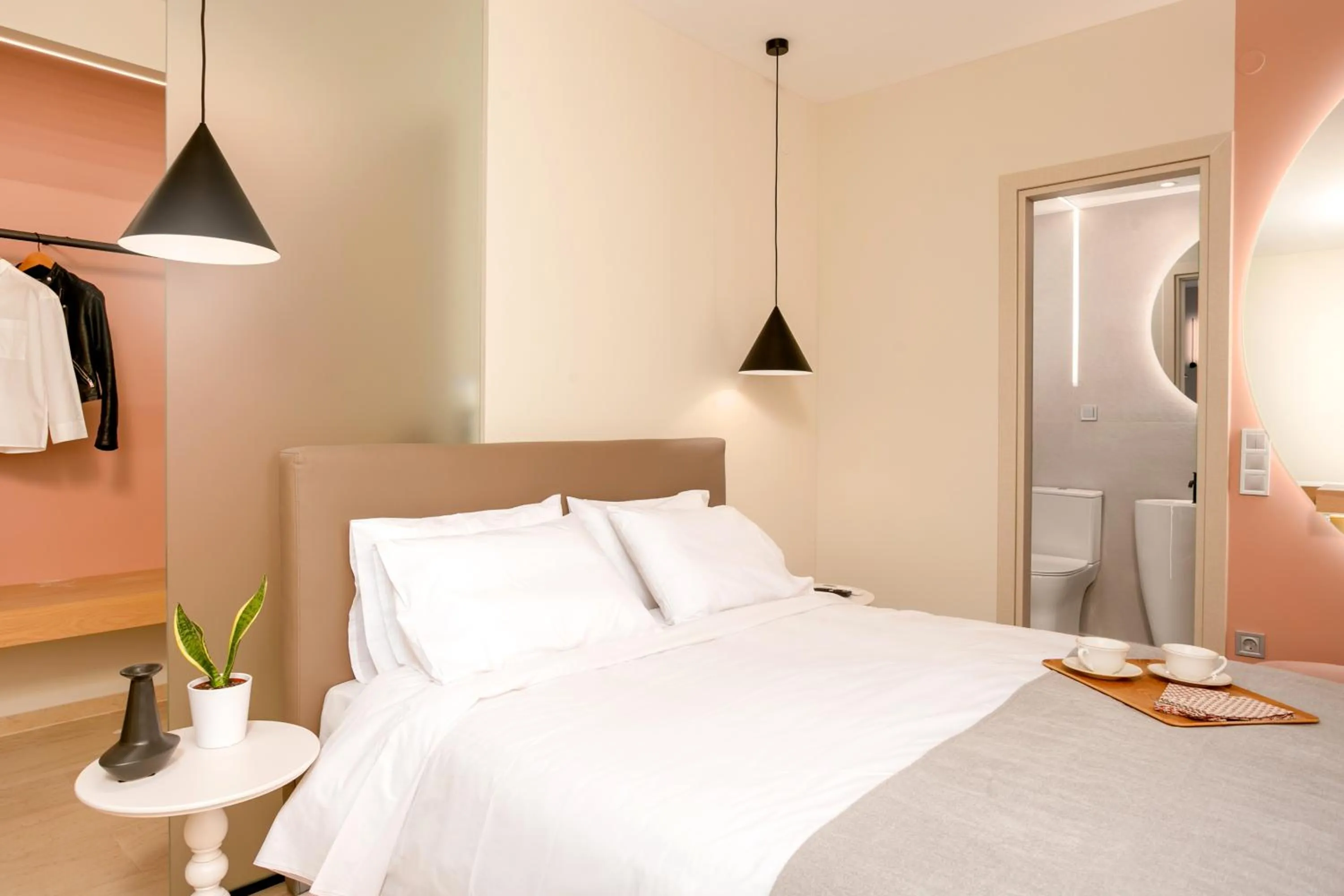 Bed in Sea & the City