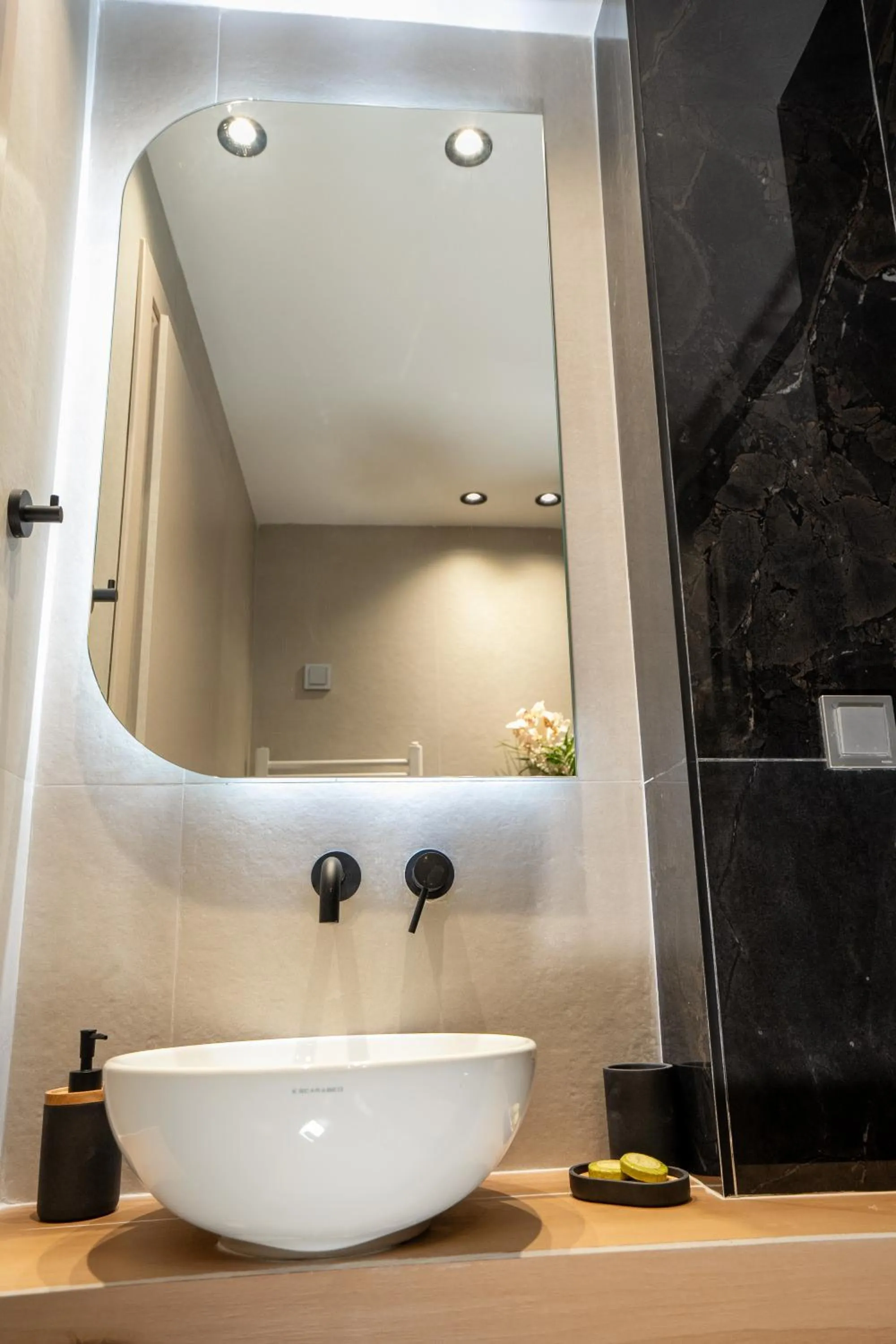 Bathroom in Sea & the City