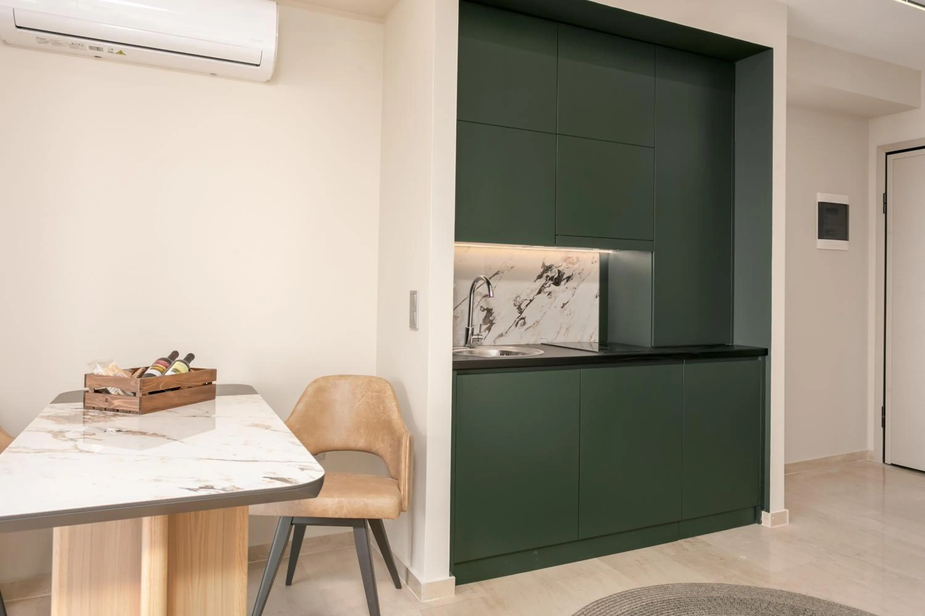 Kitchen or kitchenette in Sea & the City