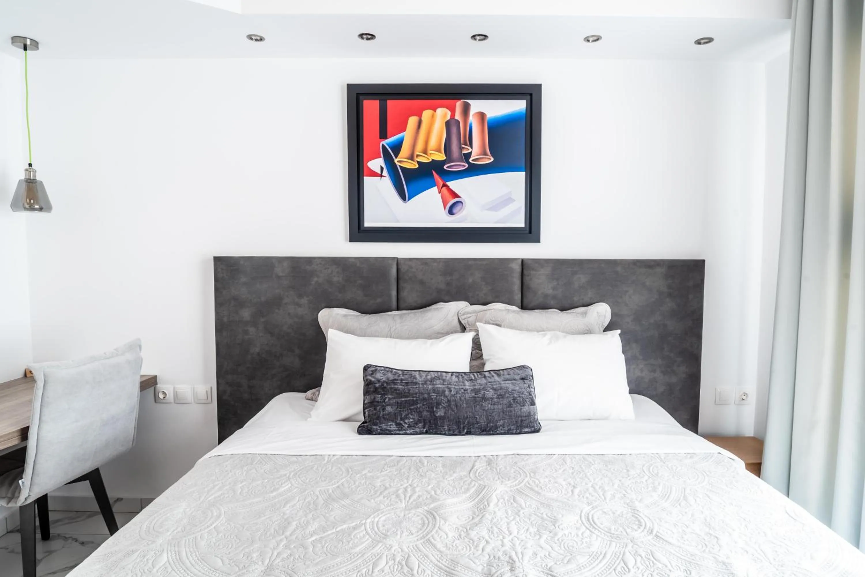 Bed in Sea & the City