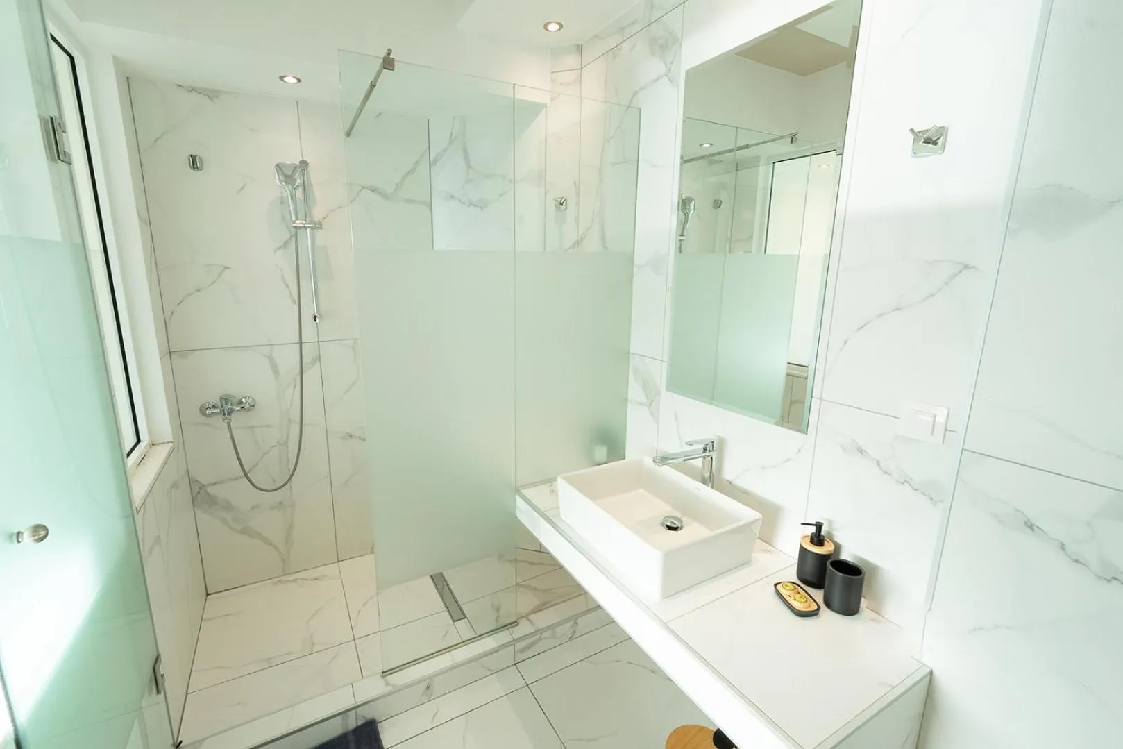 Shower in Sea & the City