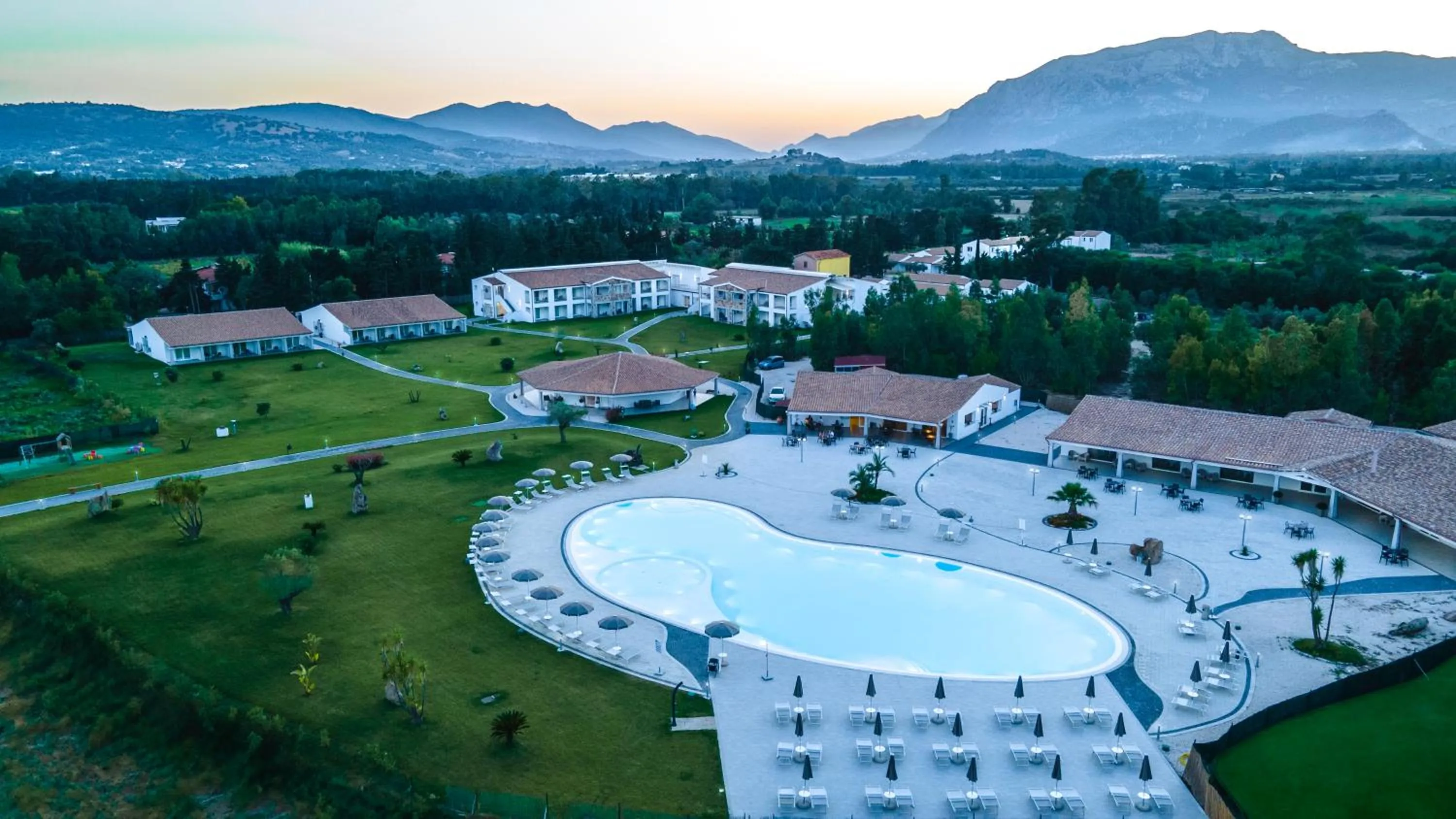 Property building in Hotel S'arena Beach