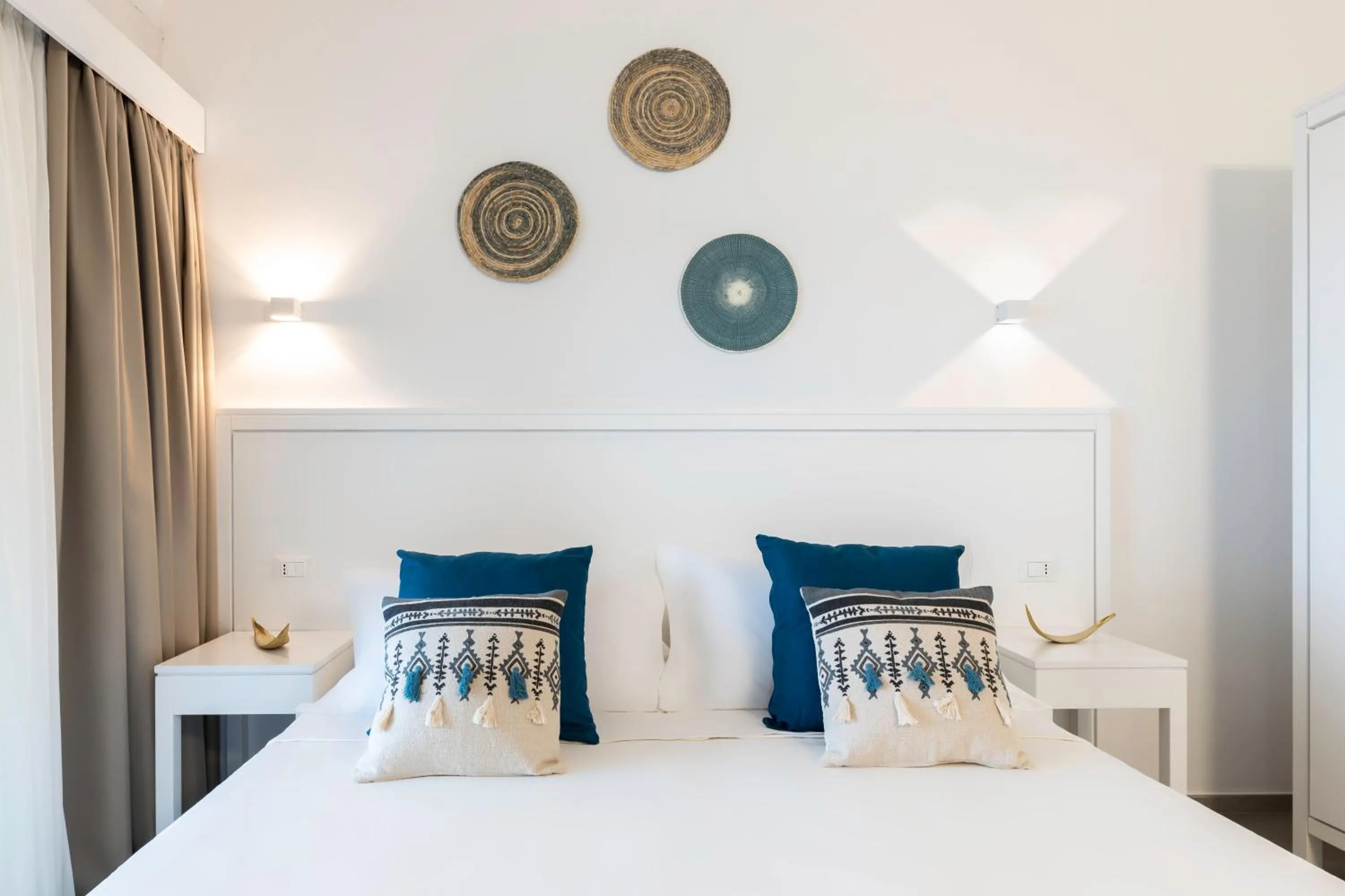 Bed in Hotel S'arena Beach