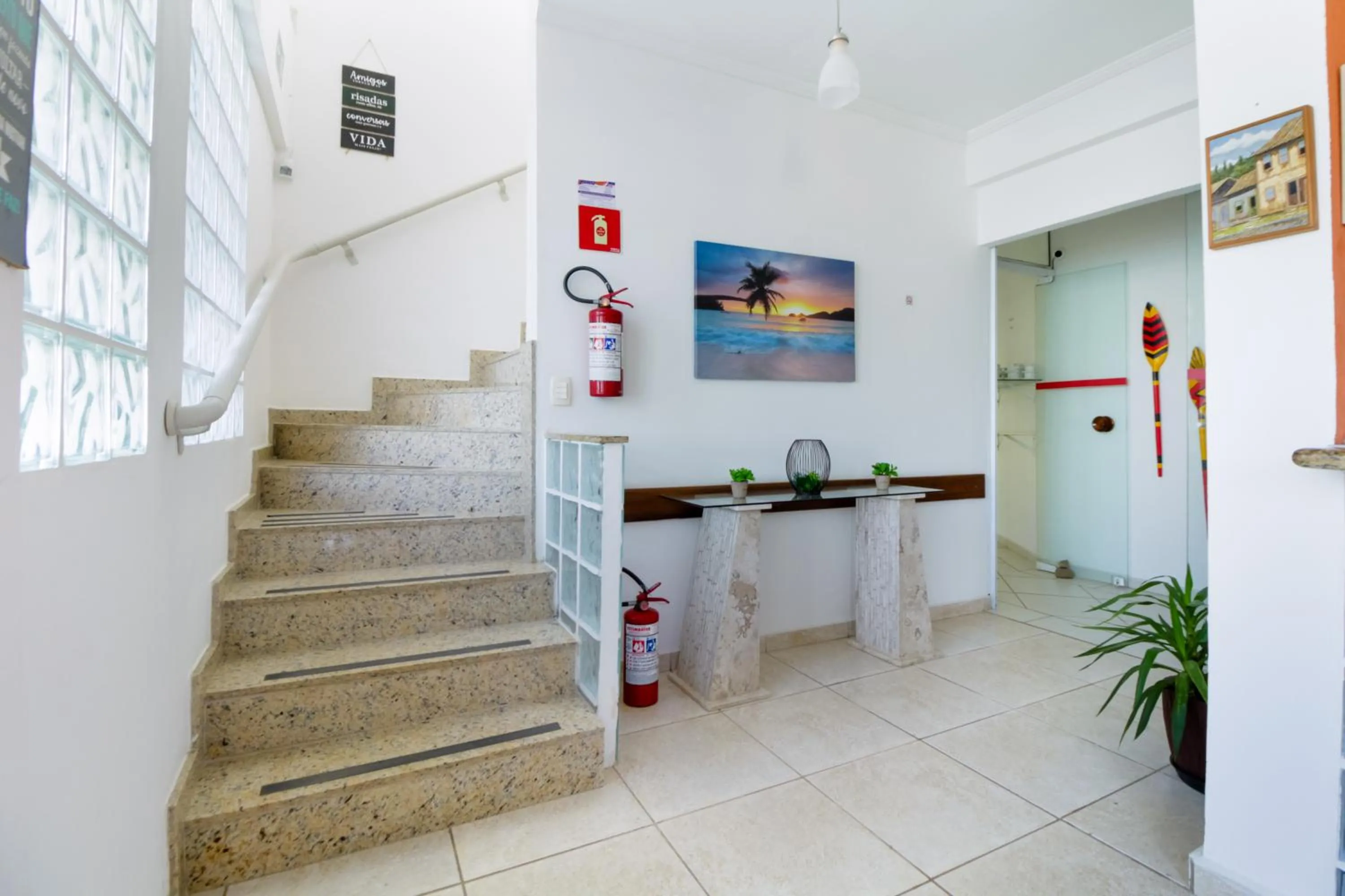 Lobby or reception in VELINN Pousada Entre Praias