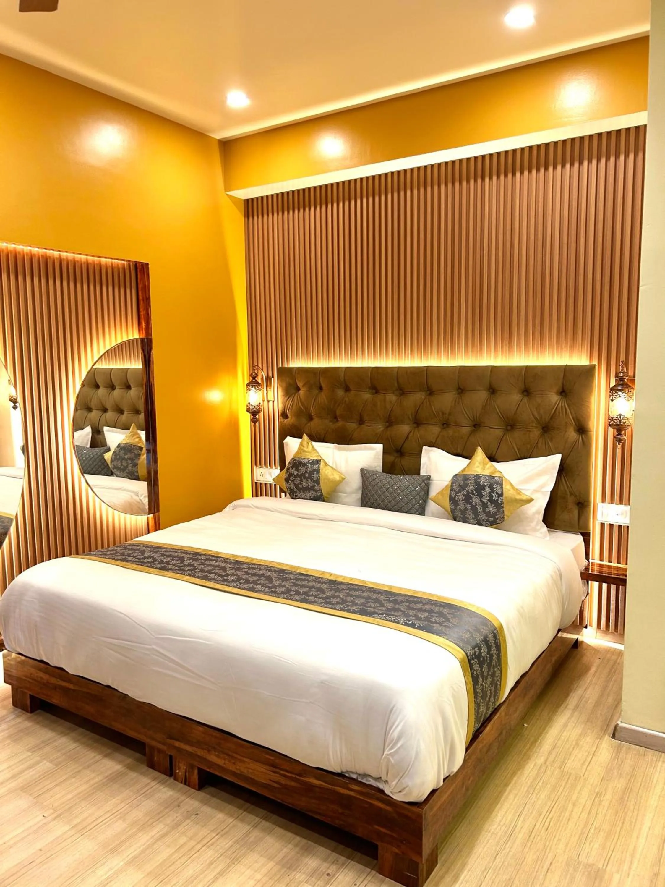 Bed in The Origin Suites DLF MY PAD