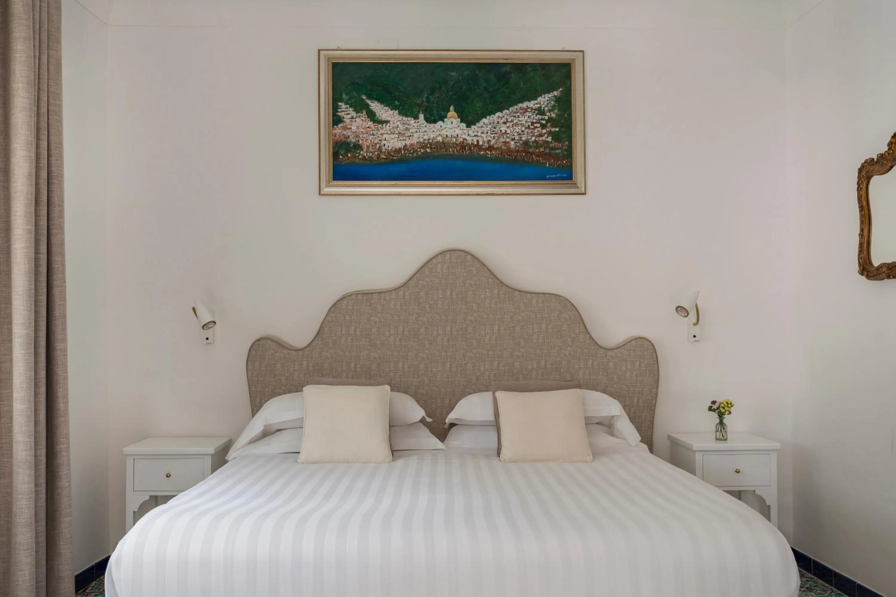 Bed in Hotel Savoia