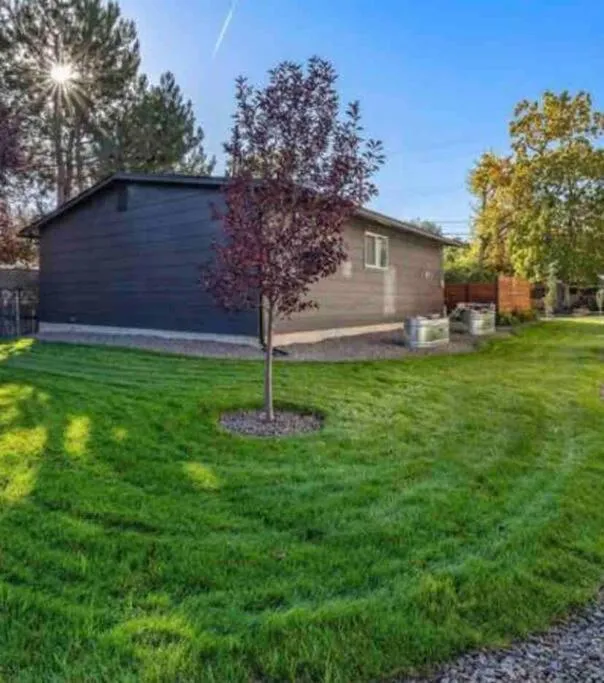 Garden in Mid Century Modern Boise-River Bungalow w/ Hot Tub