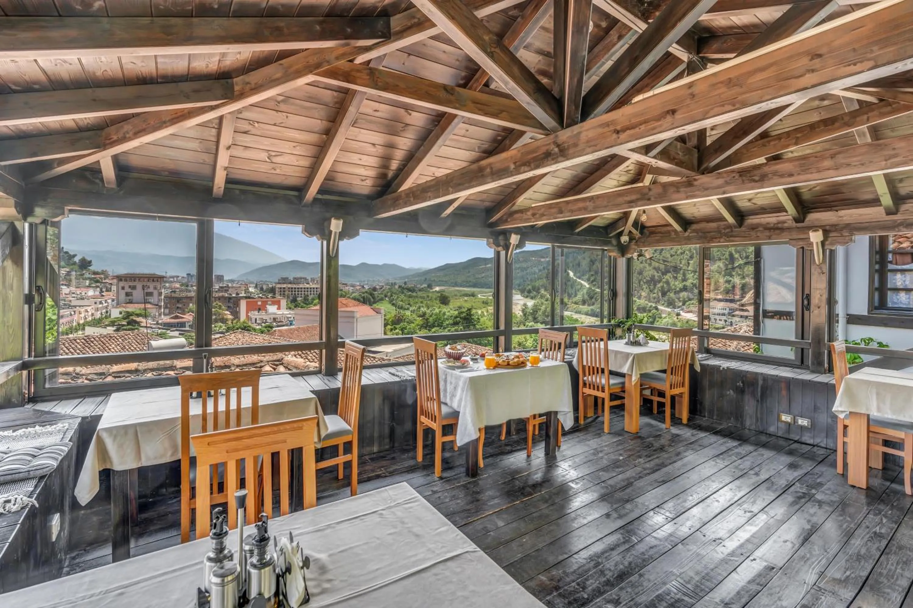 Patio in Villa ELMAR