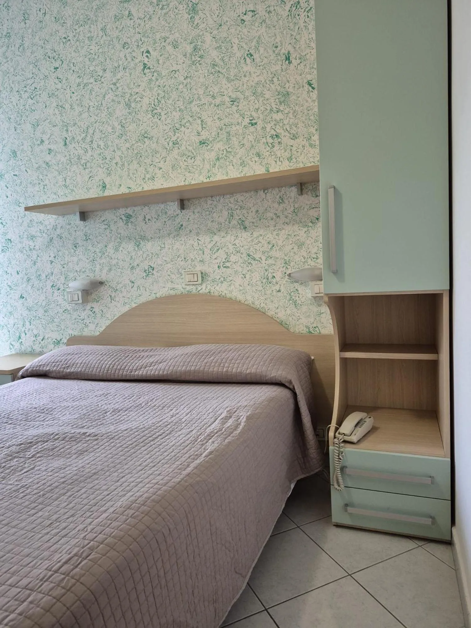 Bed in Hotel Romagna