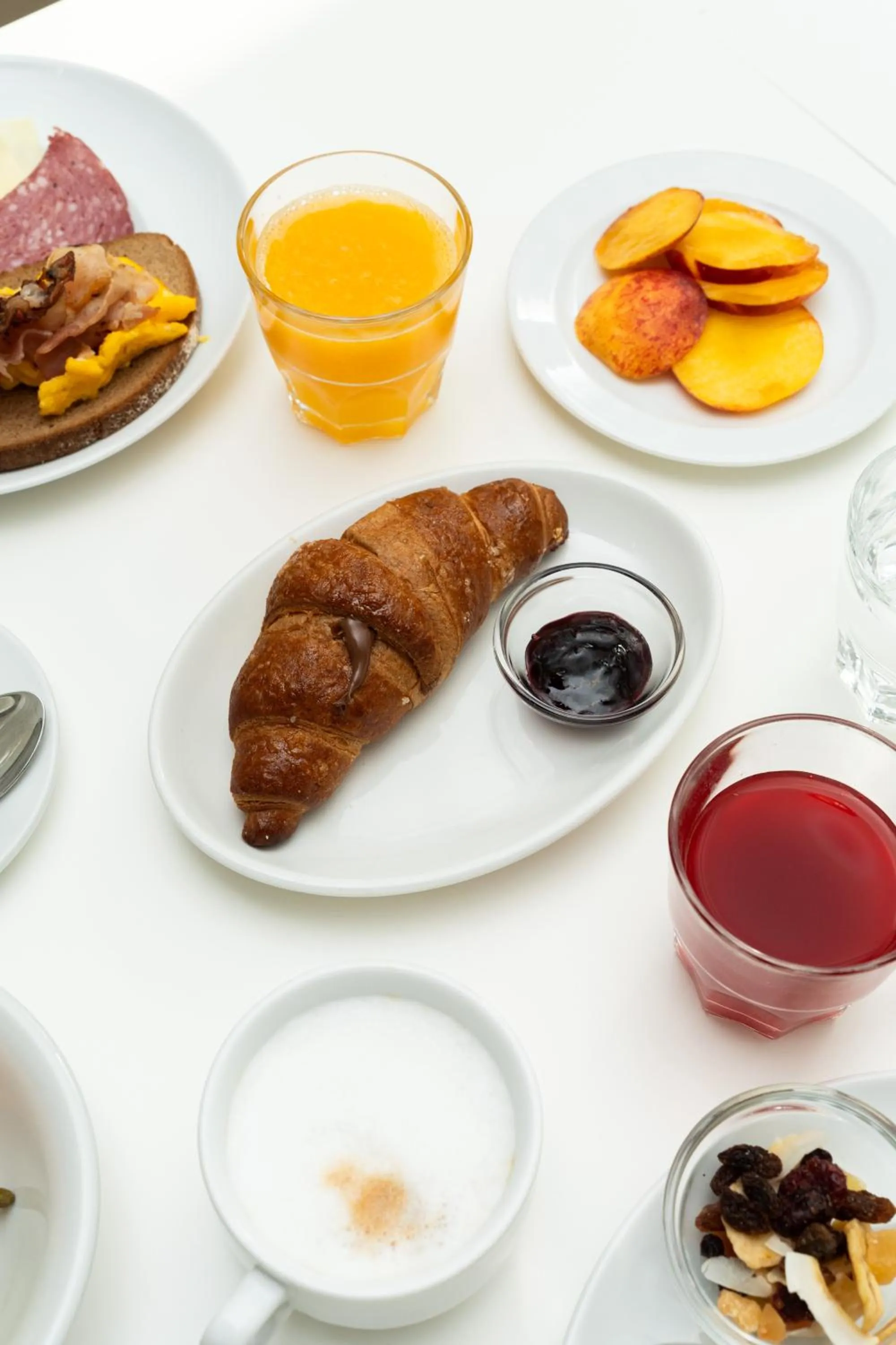 Breakfast in Hotel Romagna