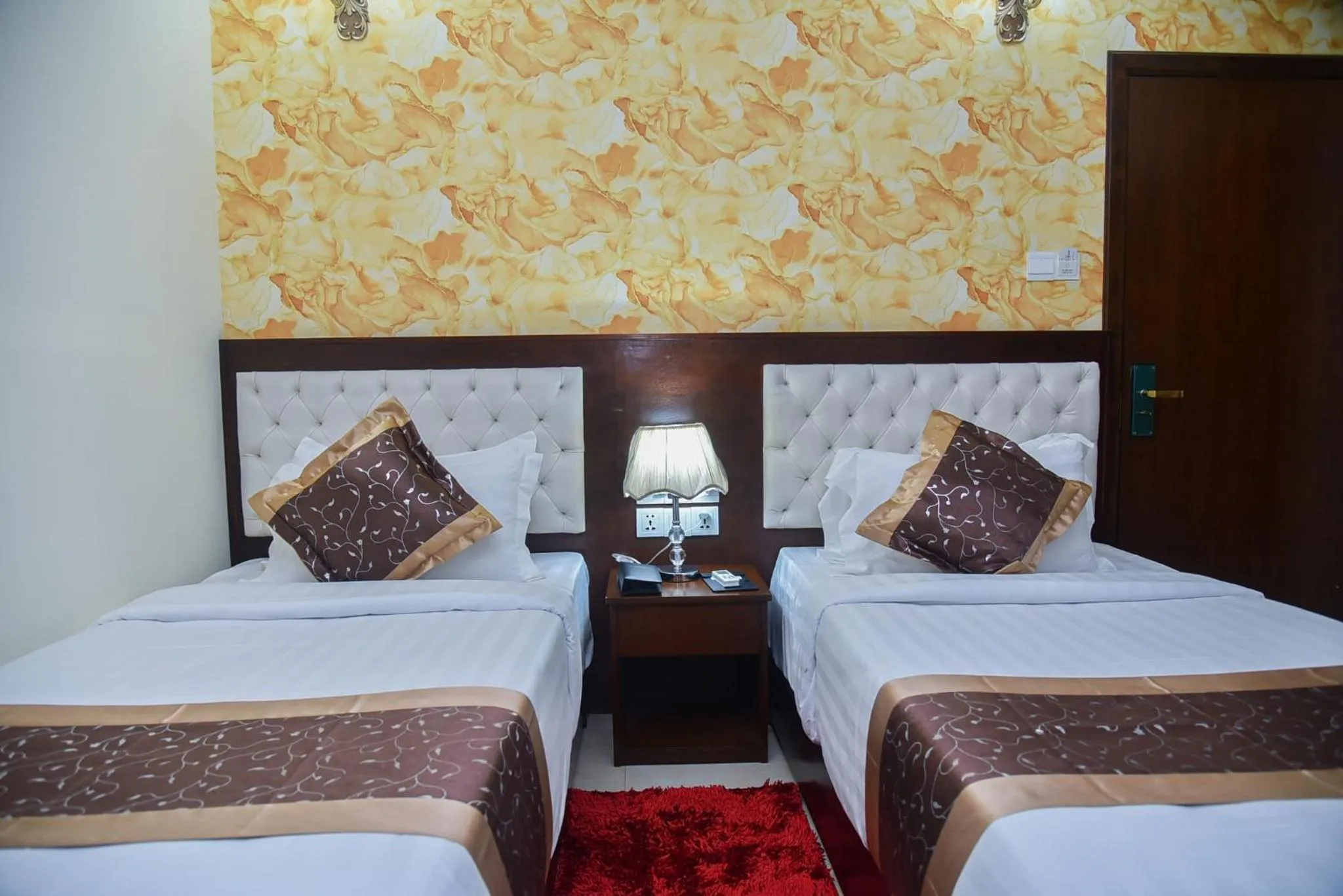 Bedroom, Bed in Hotel Crystal Rose - Sylhet