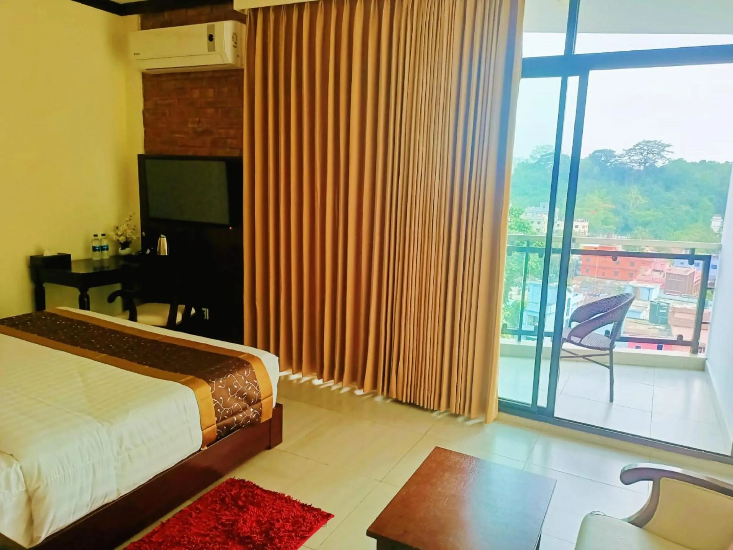 Bedroom, Bed in Hotel Crystal Rose - Sylhet