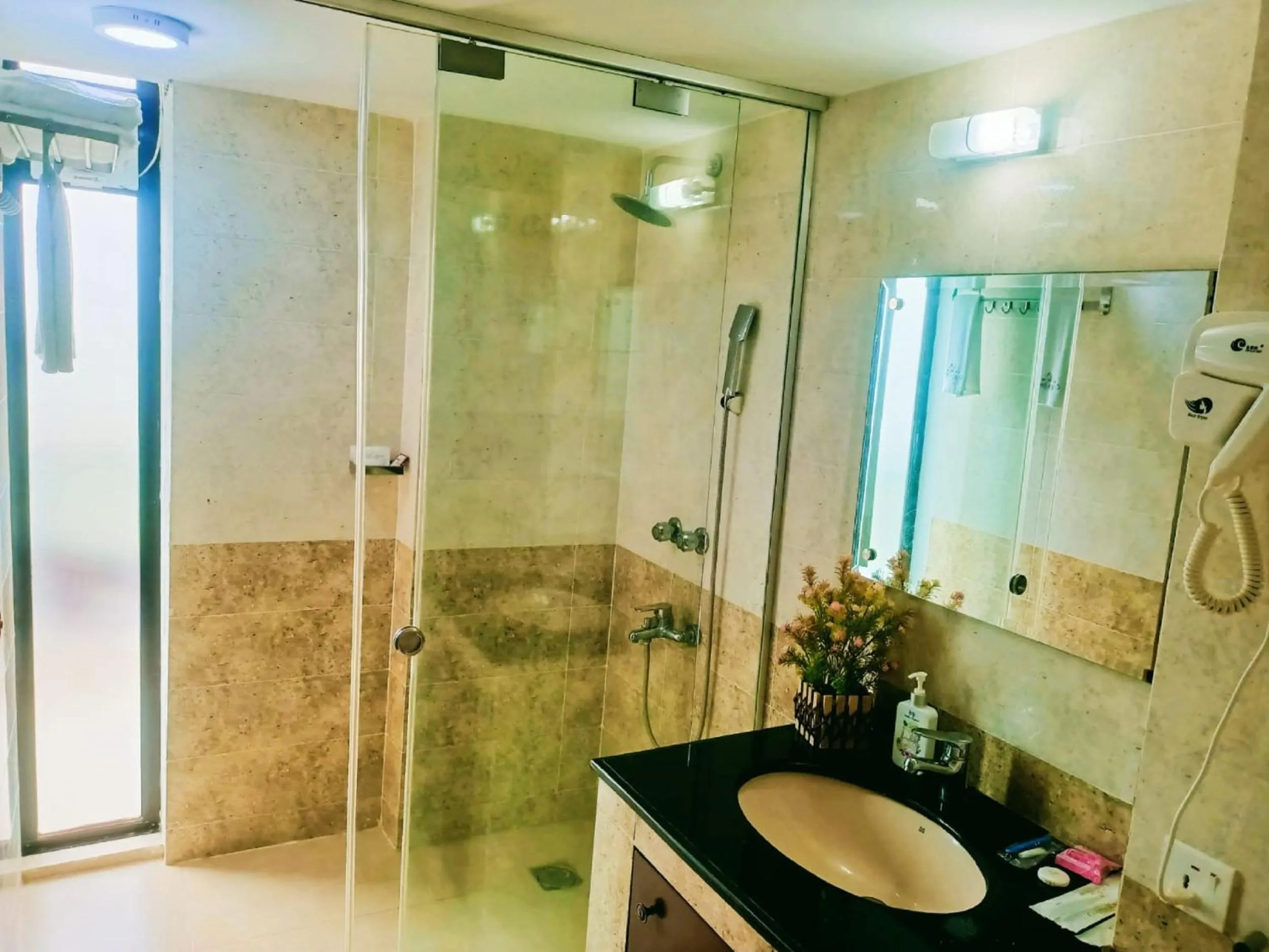 Bathroom in Hotel Crystal Rose - Sylhet