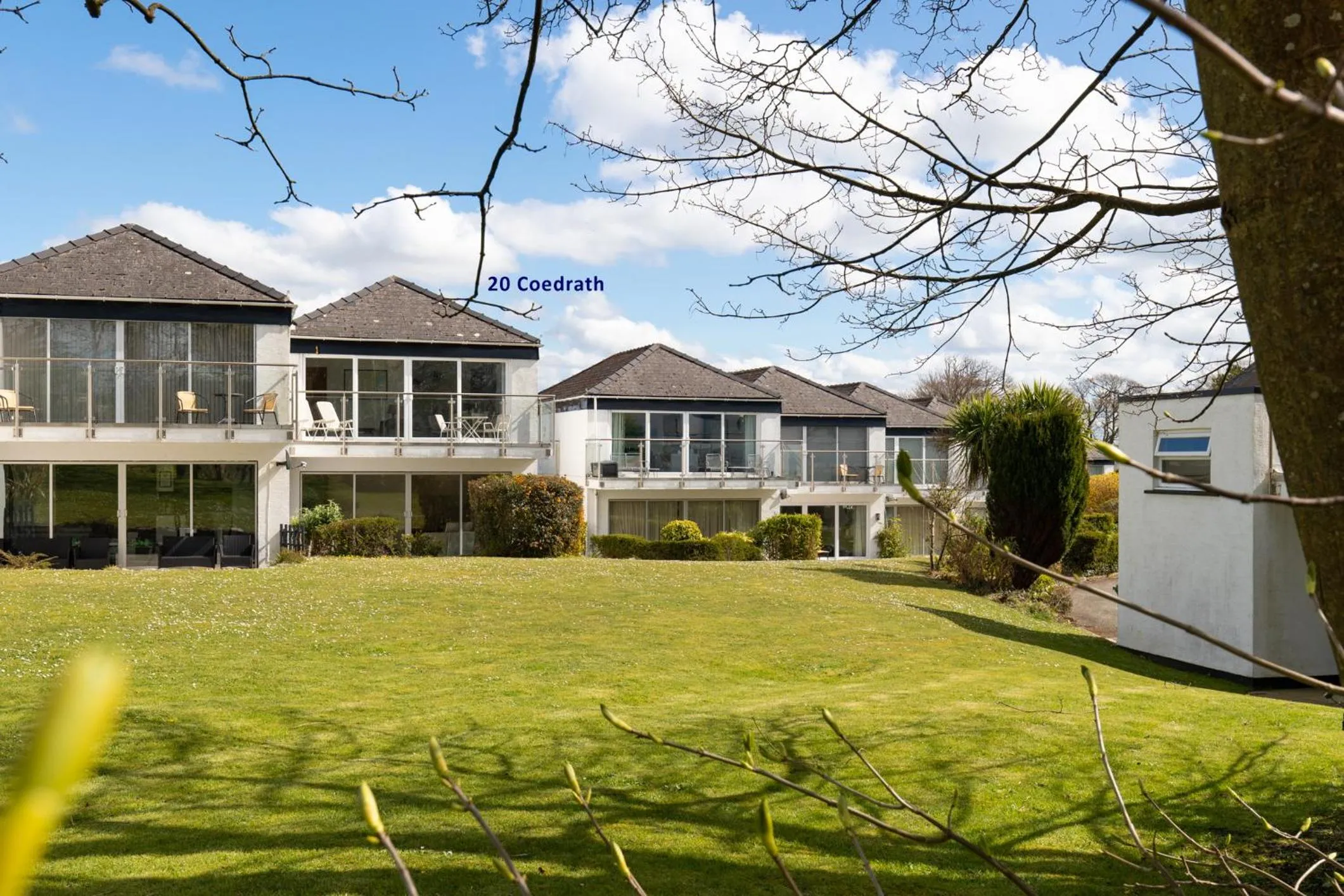 Other in Coedrath Park 20 - Modern Apartment, Close to the Beach