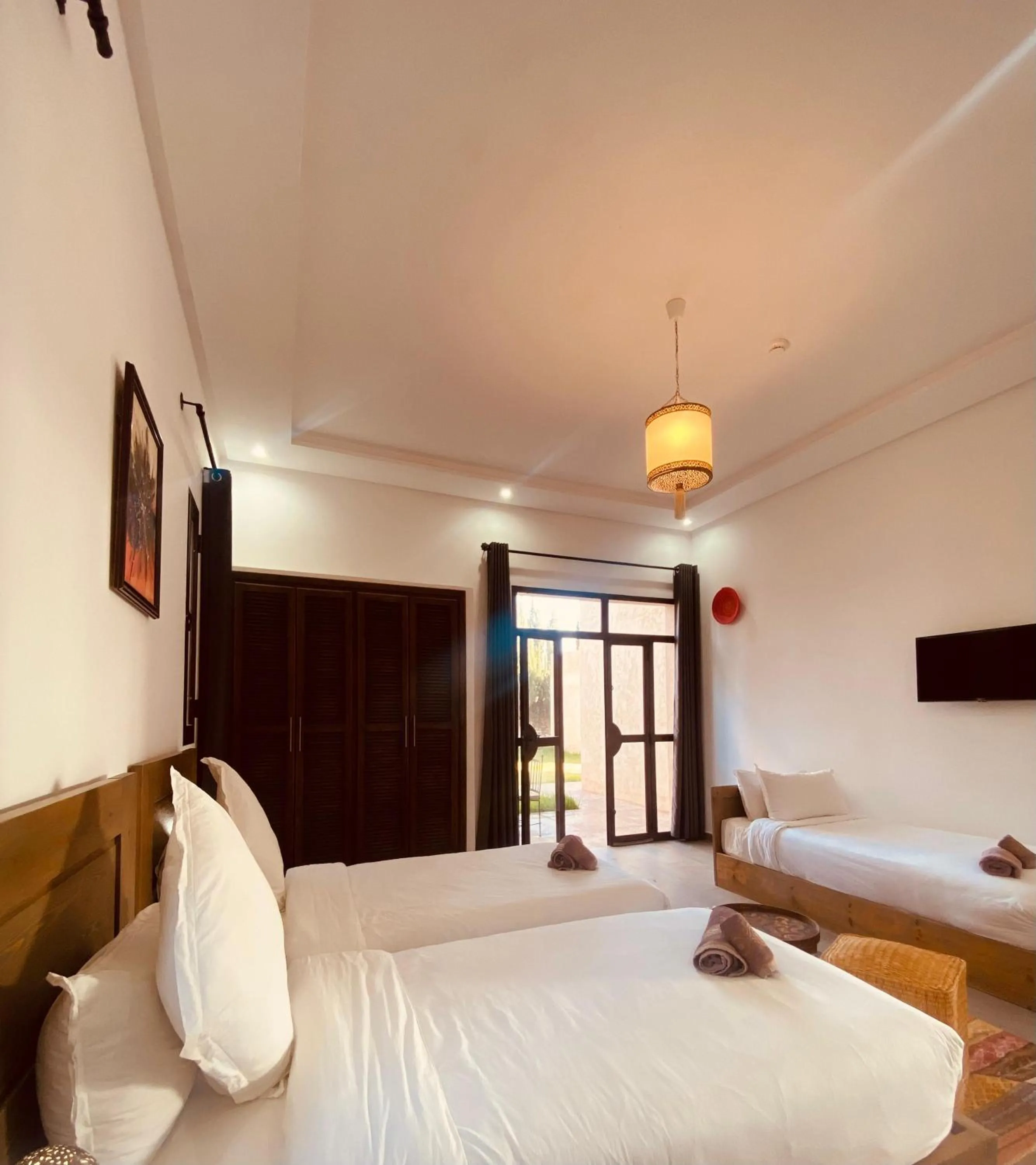 Communal lounge/ TV room, Bed in Dar Ayman Essaouira