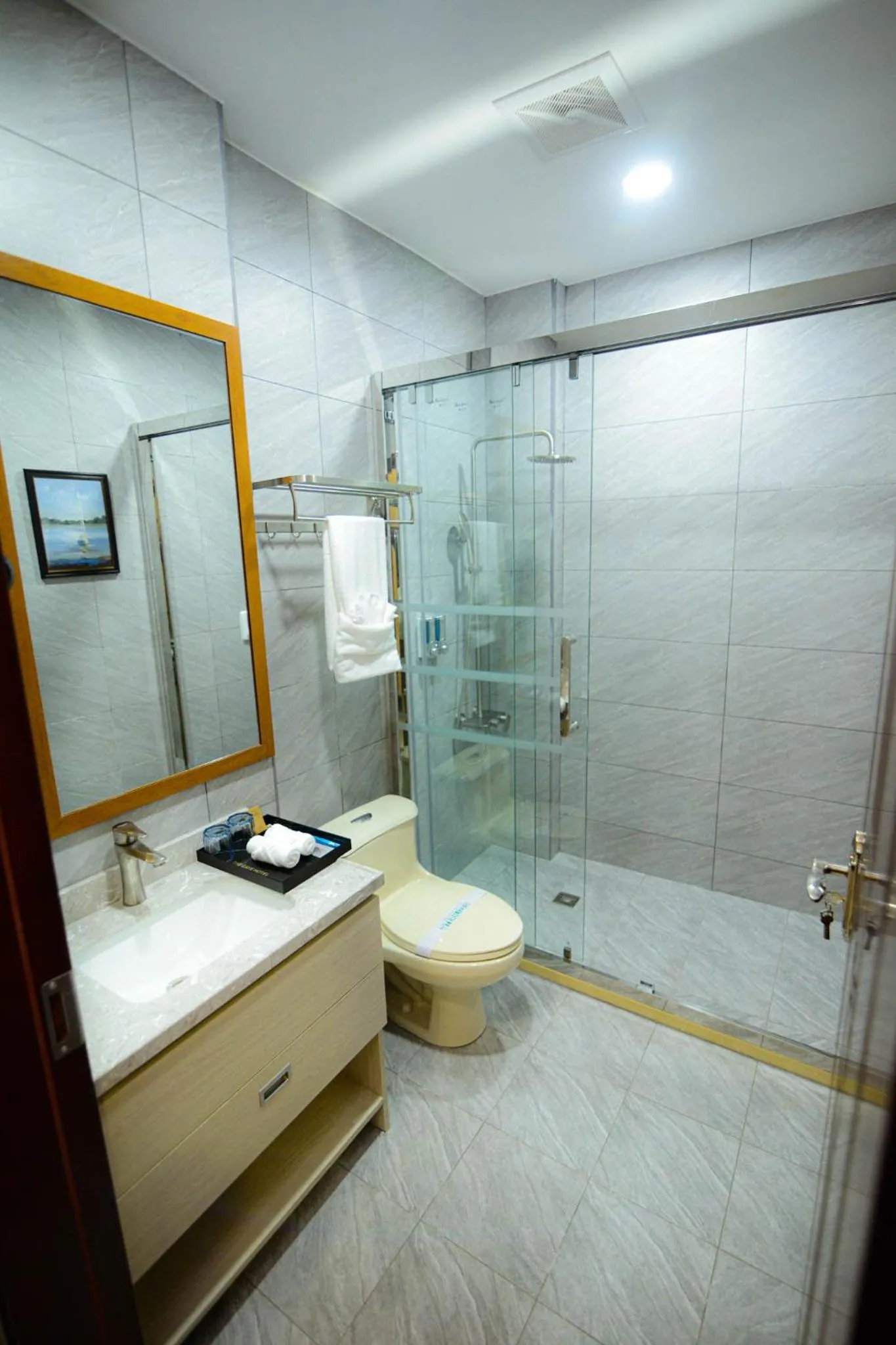 Bathroom in The Caye Hotel Caye Caulker