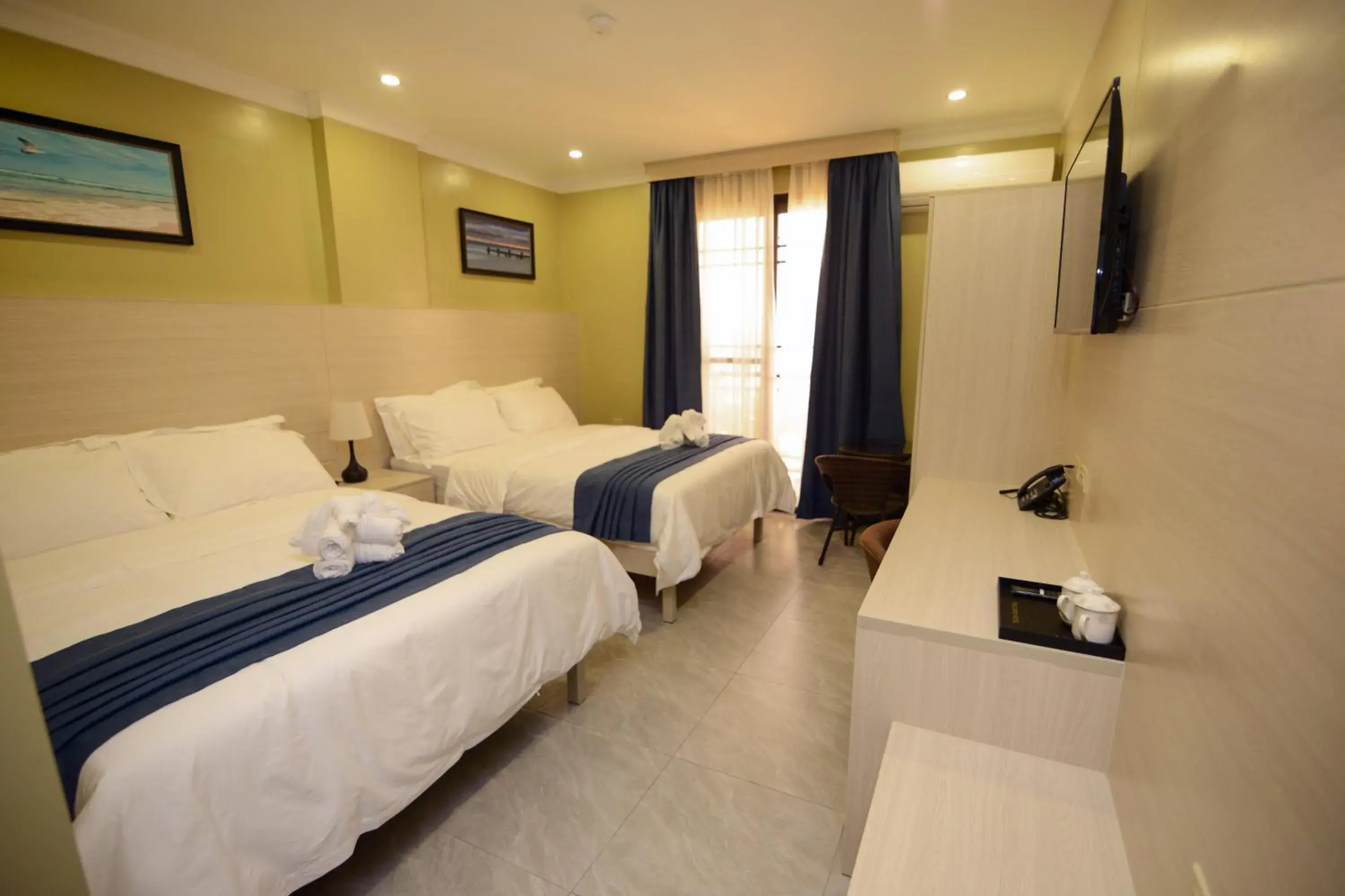 Standard Double Room in The Caye Hotel Caye Caulker Standard Double Room in The Caye Hotel Caye Caulker