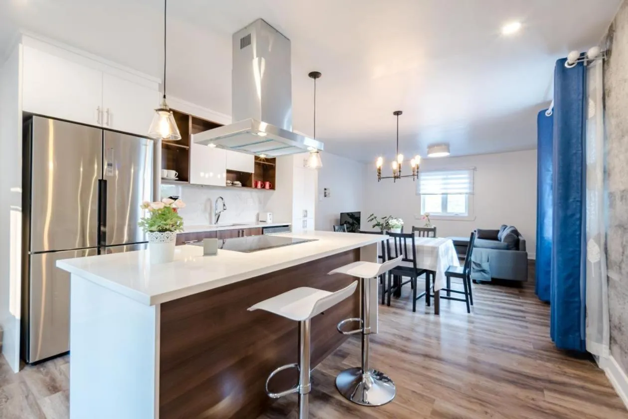 Nice River & Mountain View+4 Beds+Free parking