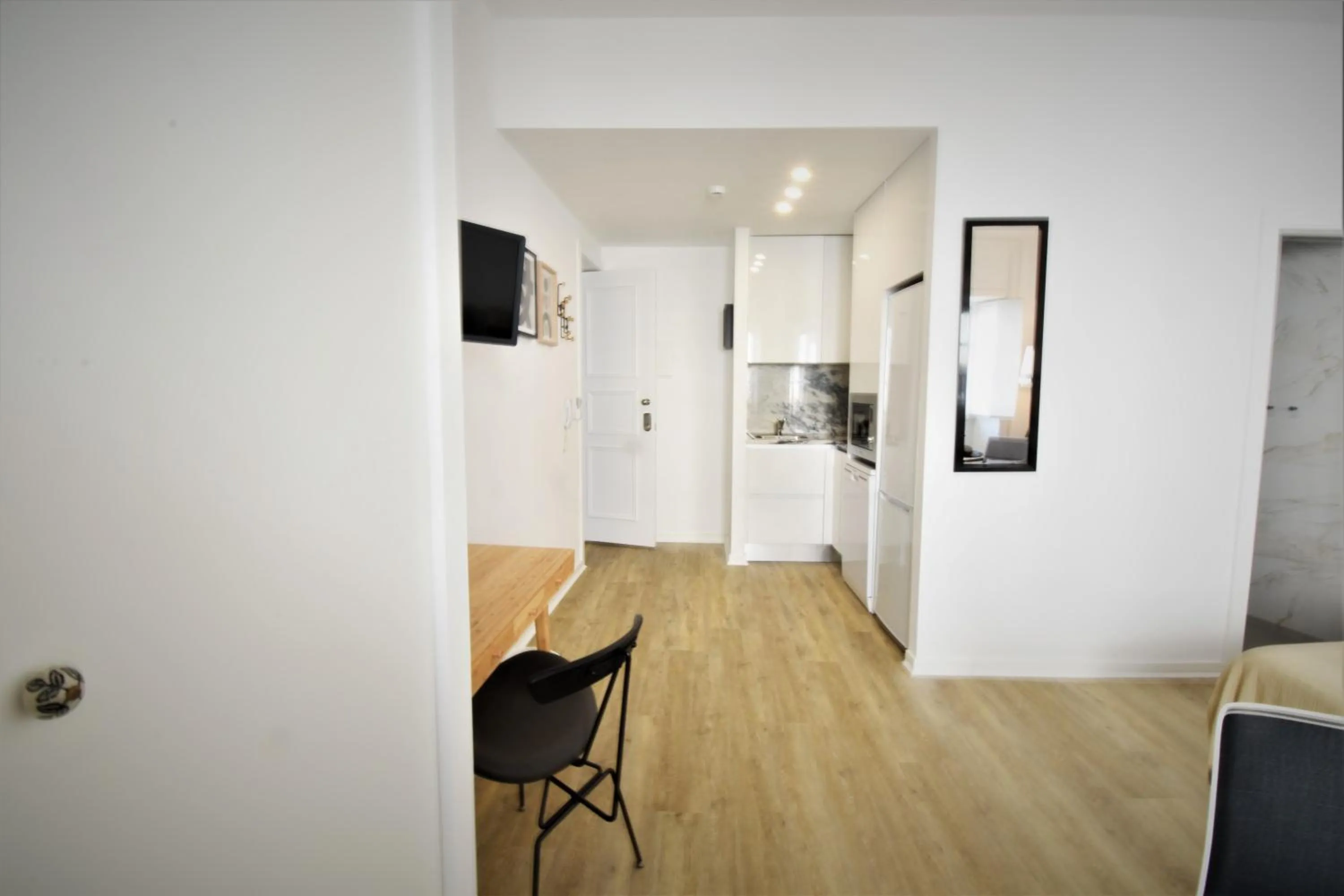 Dining area in Sophia Studios