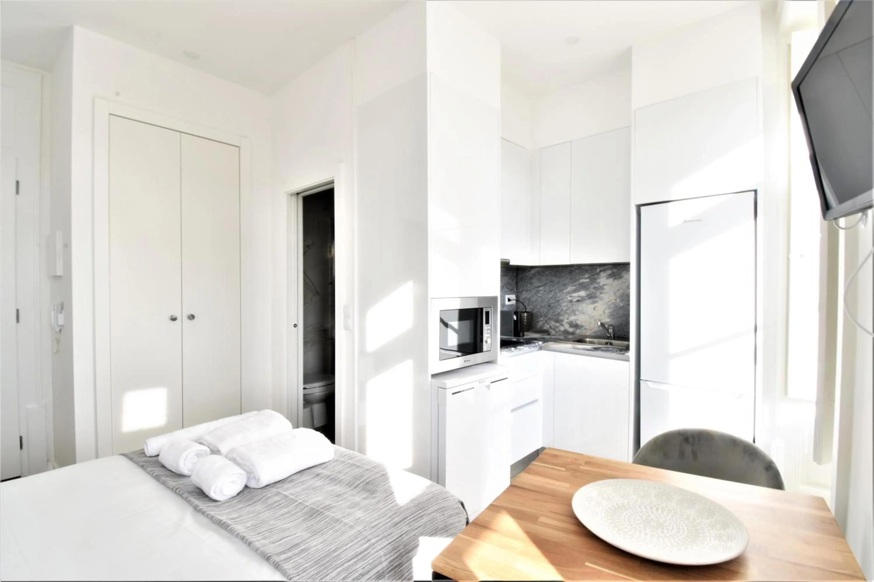Kitchen or kitchenette, Bed in Sophia Studios