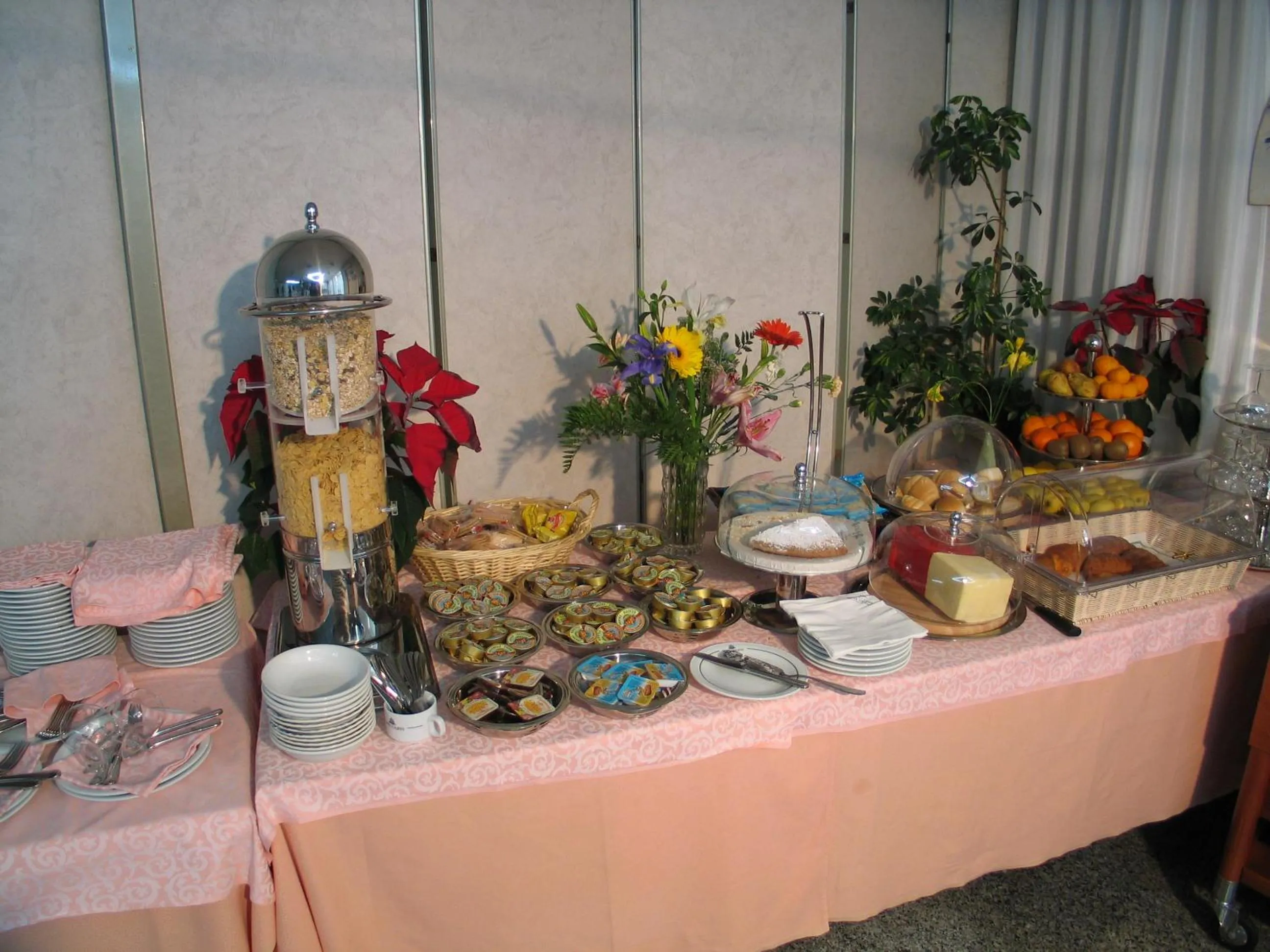 Business facilities in Hotel Califfo